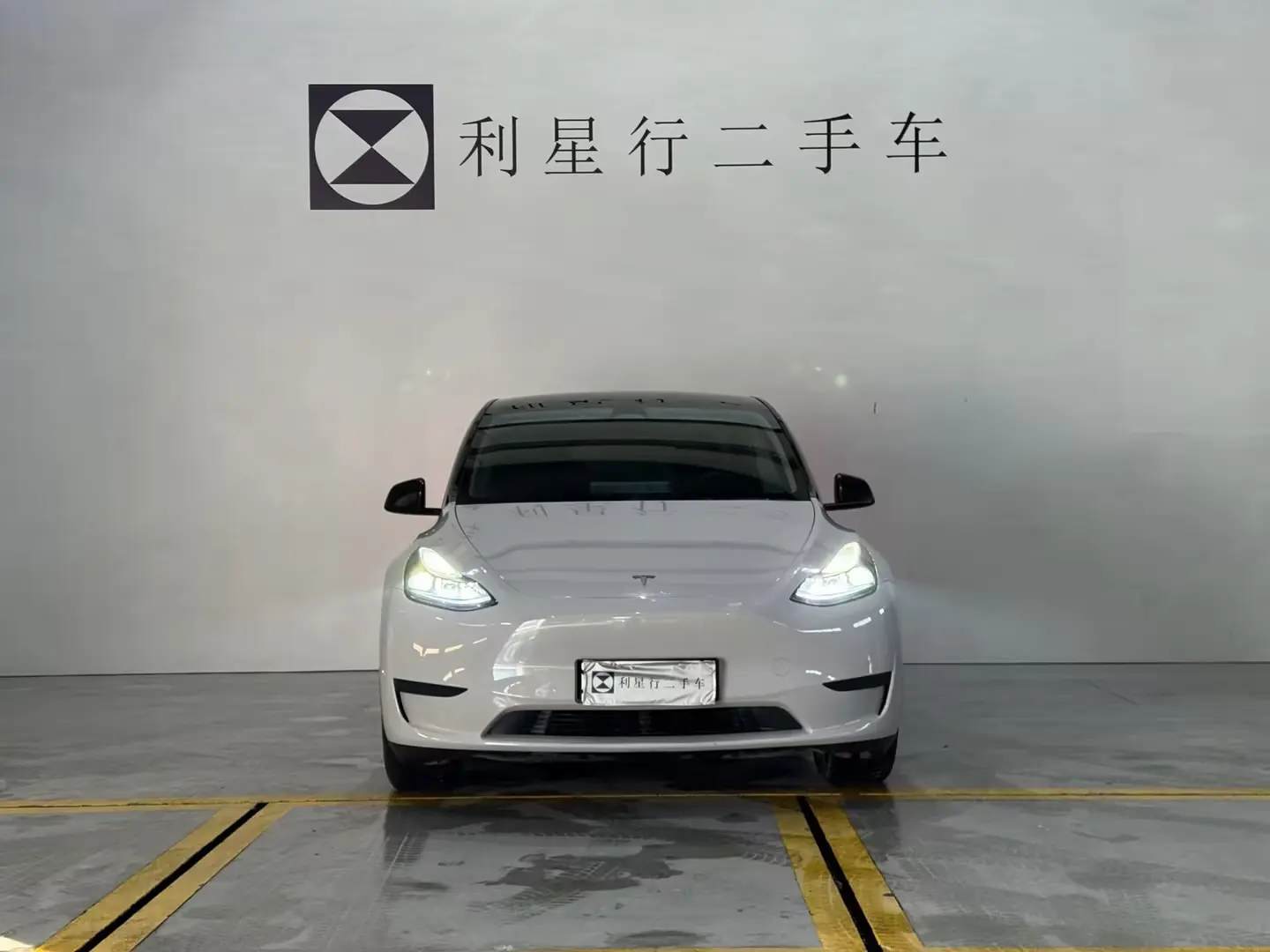 Tesla Model Y  из Китая