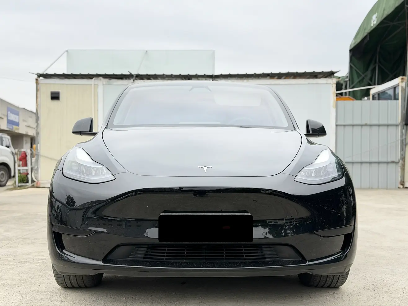 Tesla Model Y  из Китая