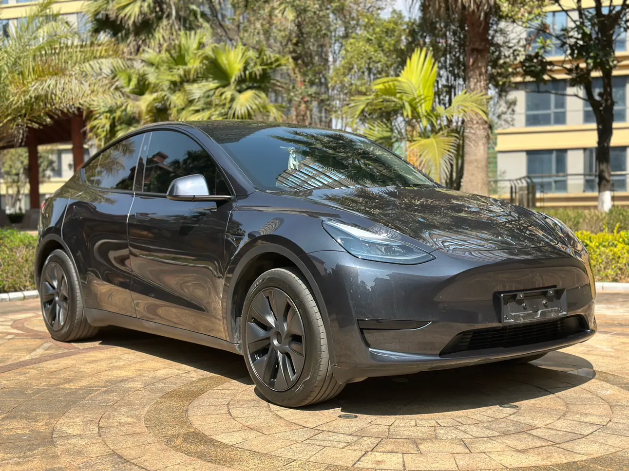 Tesla Model Y  из Китая