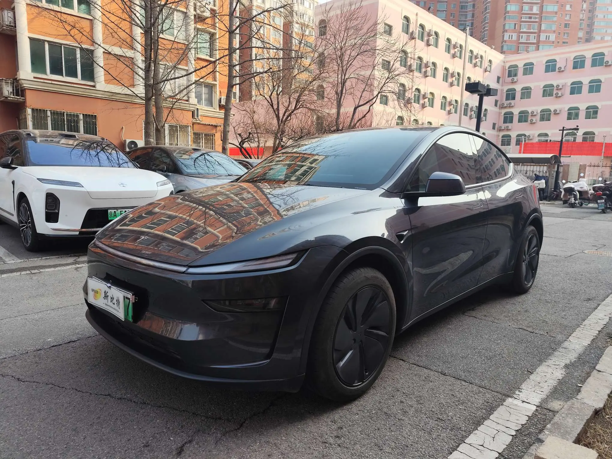 Tesla Model Y  из Китая