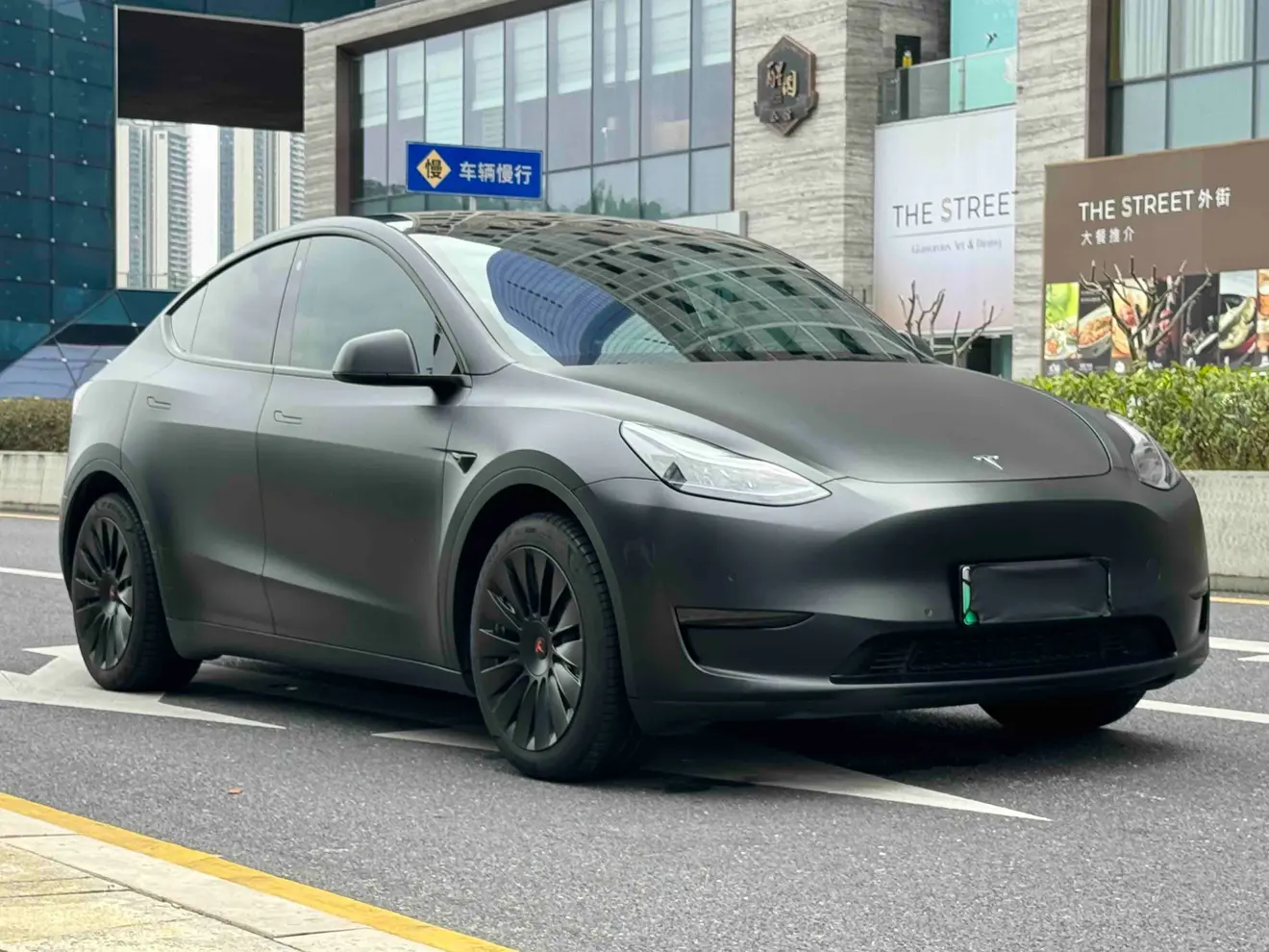 Tesla Model Y  из Китая