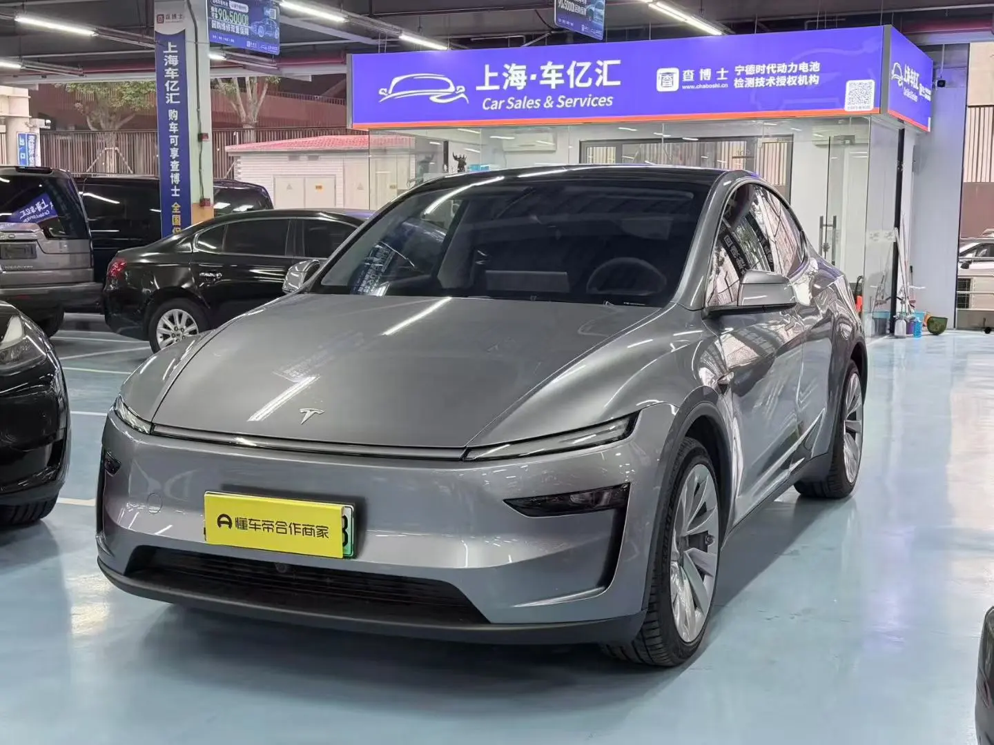 Tesla Model Y  из Китая