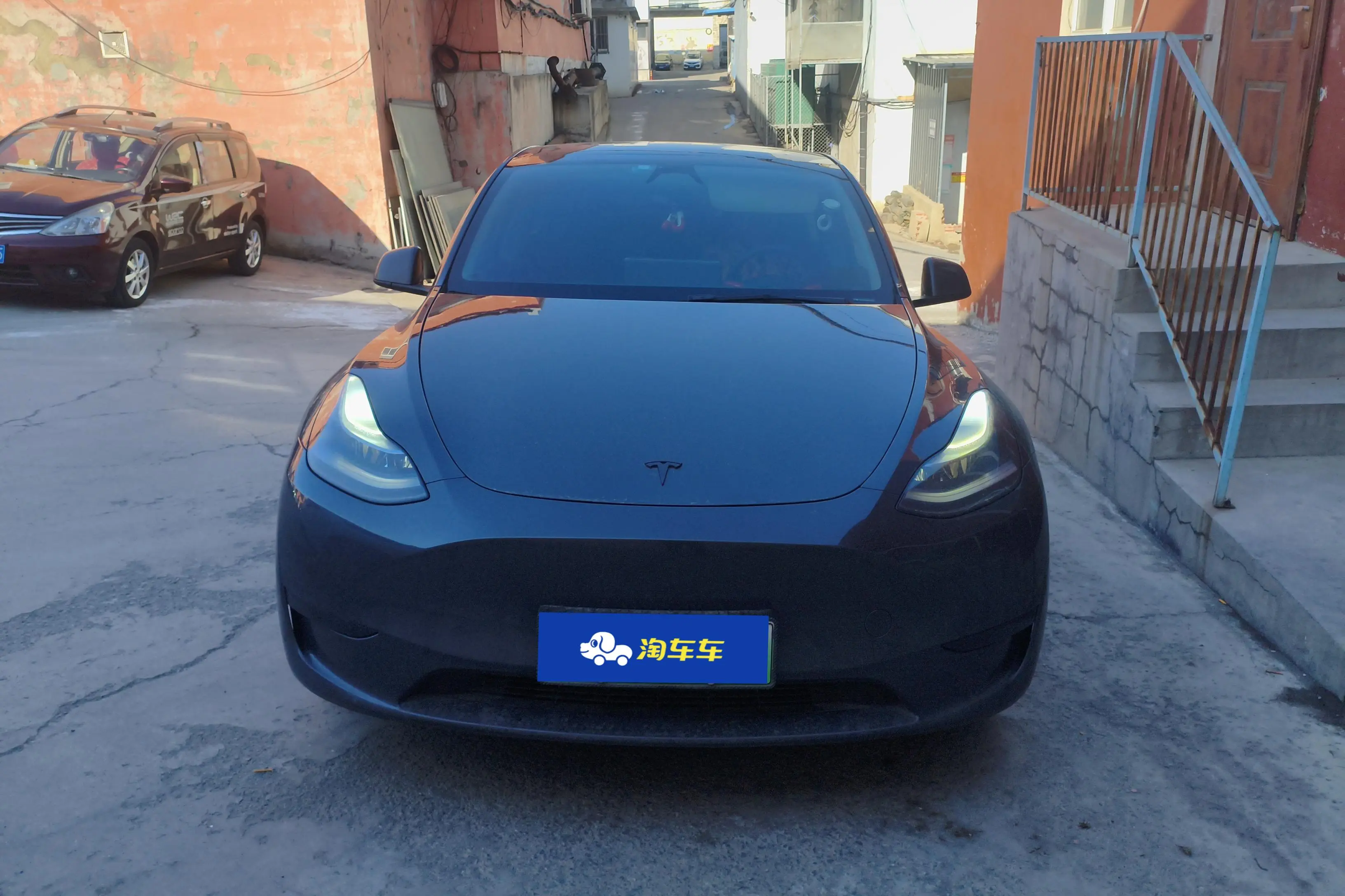 Tesla Model Y  из Китая