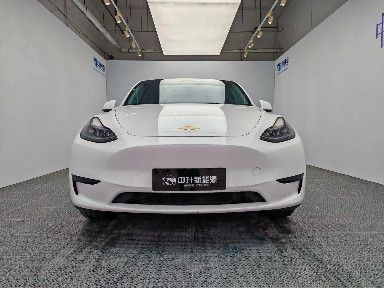 Tesla Model Y  из Китая