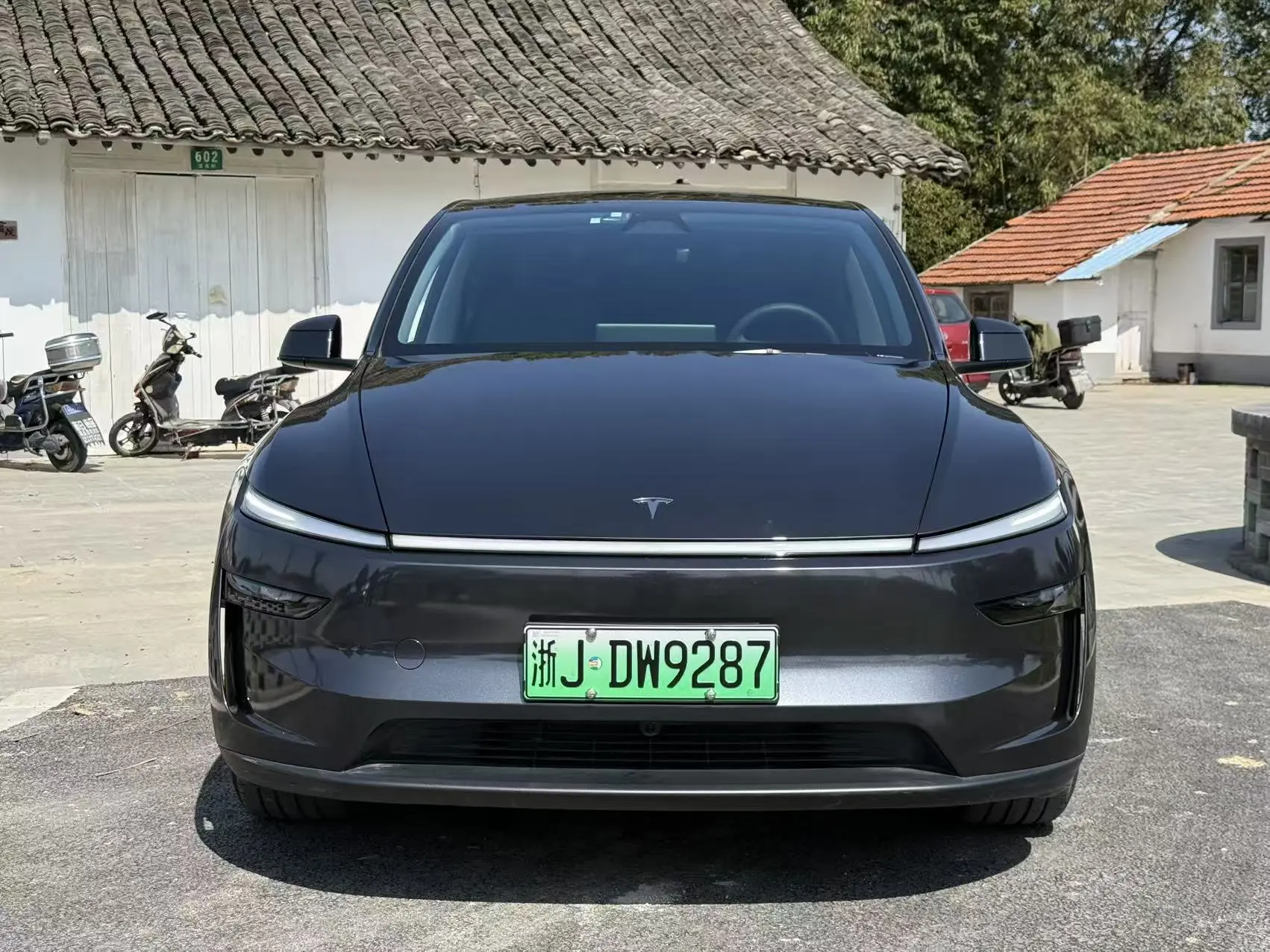 Tesla Model Y  из Китая