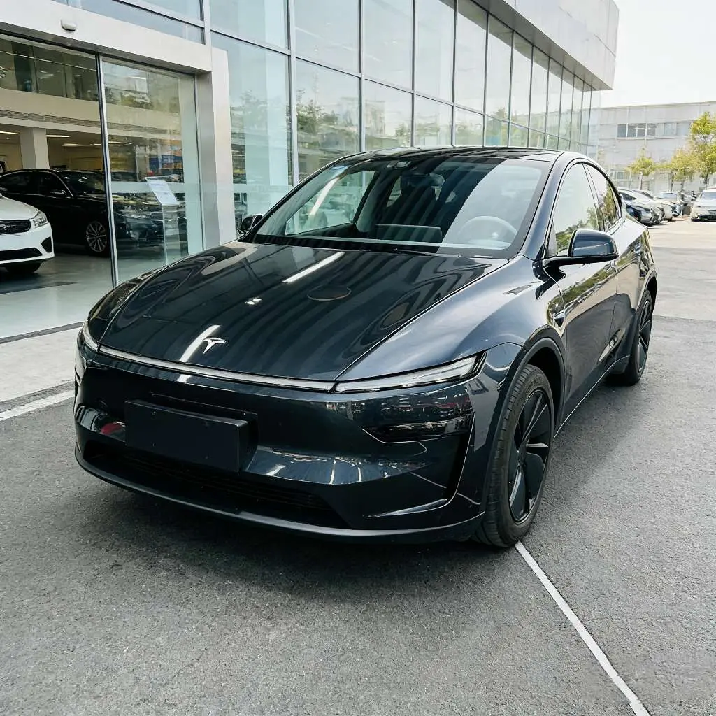 Tesla Model Y  из Китая