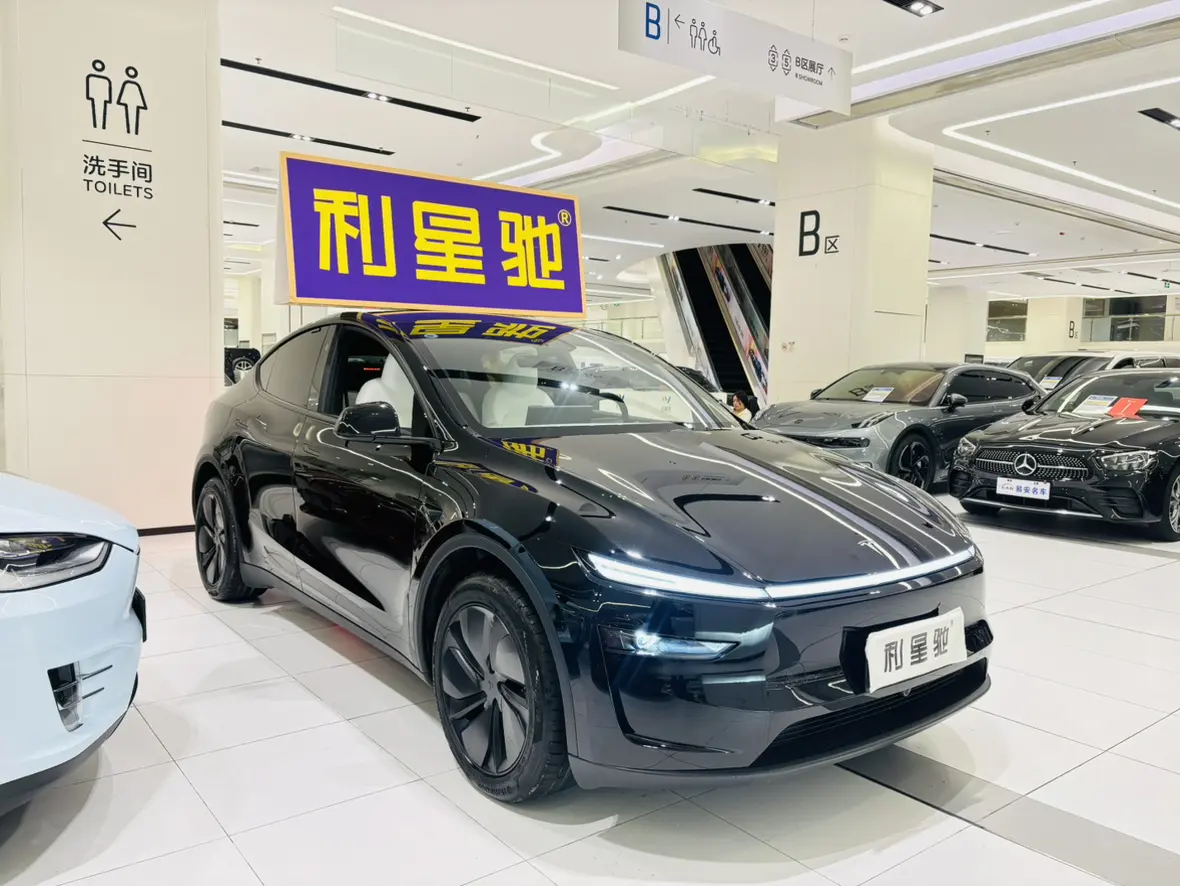 Tesla Model Y  из Китая