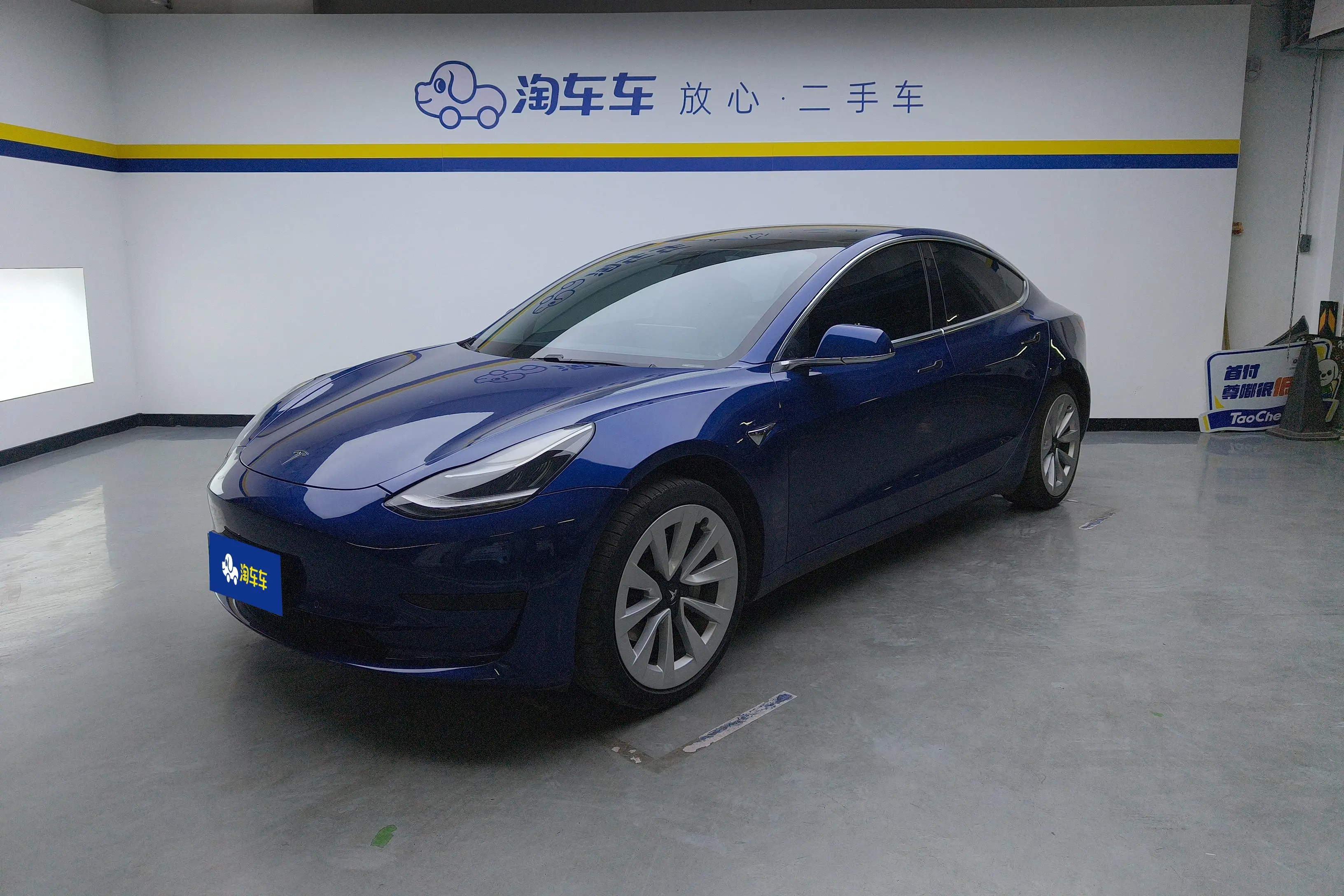 Tesla Model 3  из Китая