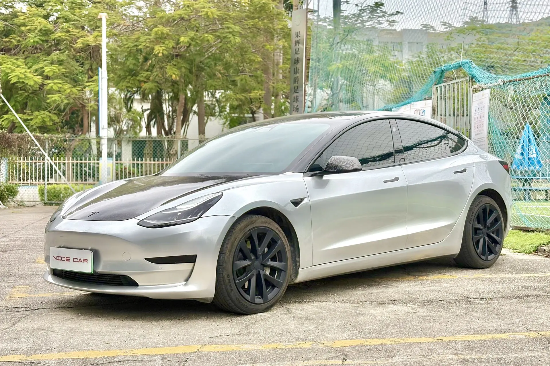 Tesla Model 3  из Китая