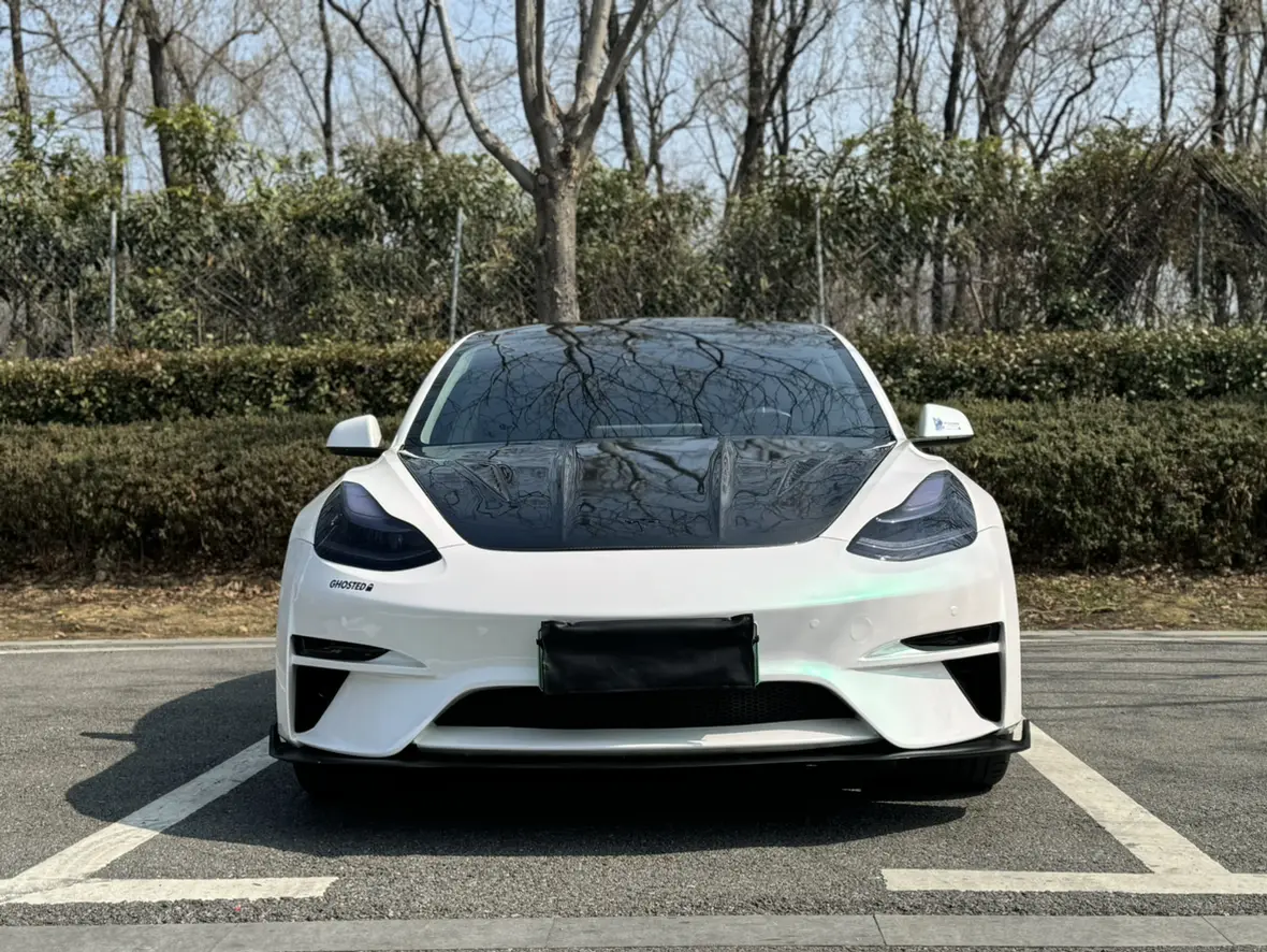 Tesla Model 3  из Китая