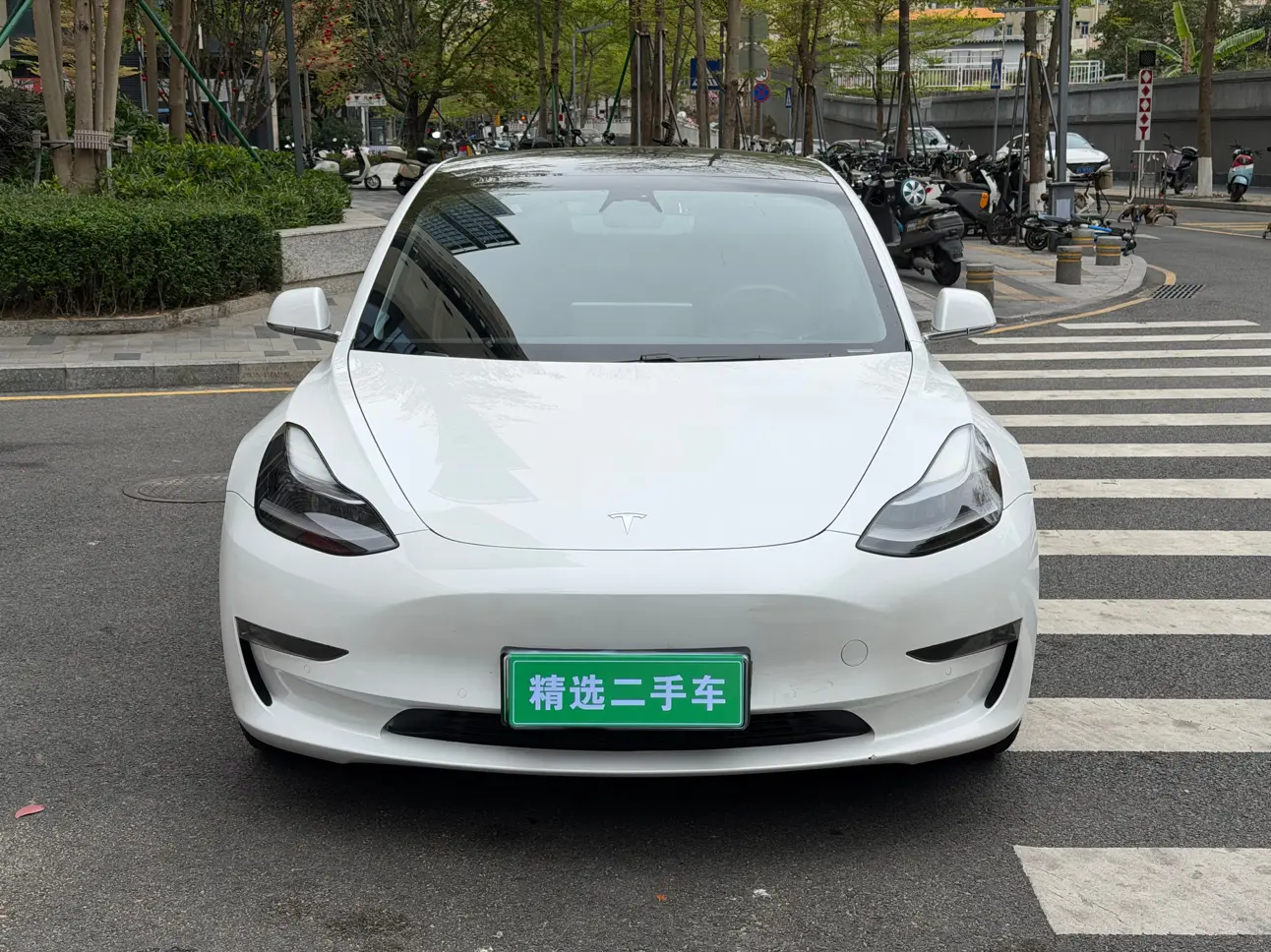 Tesla Model 3  из Китая