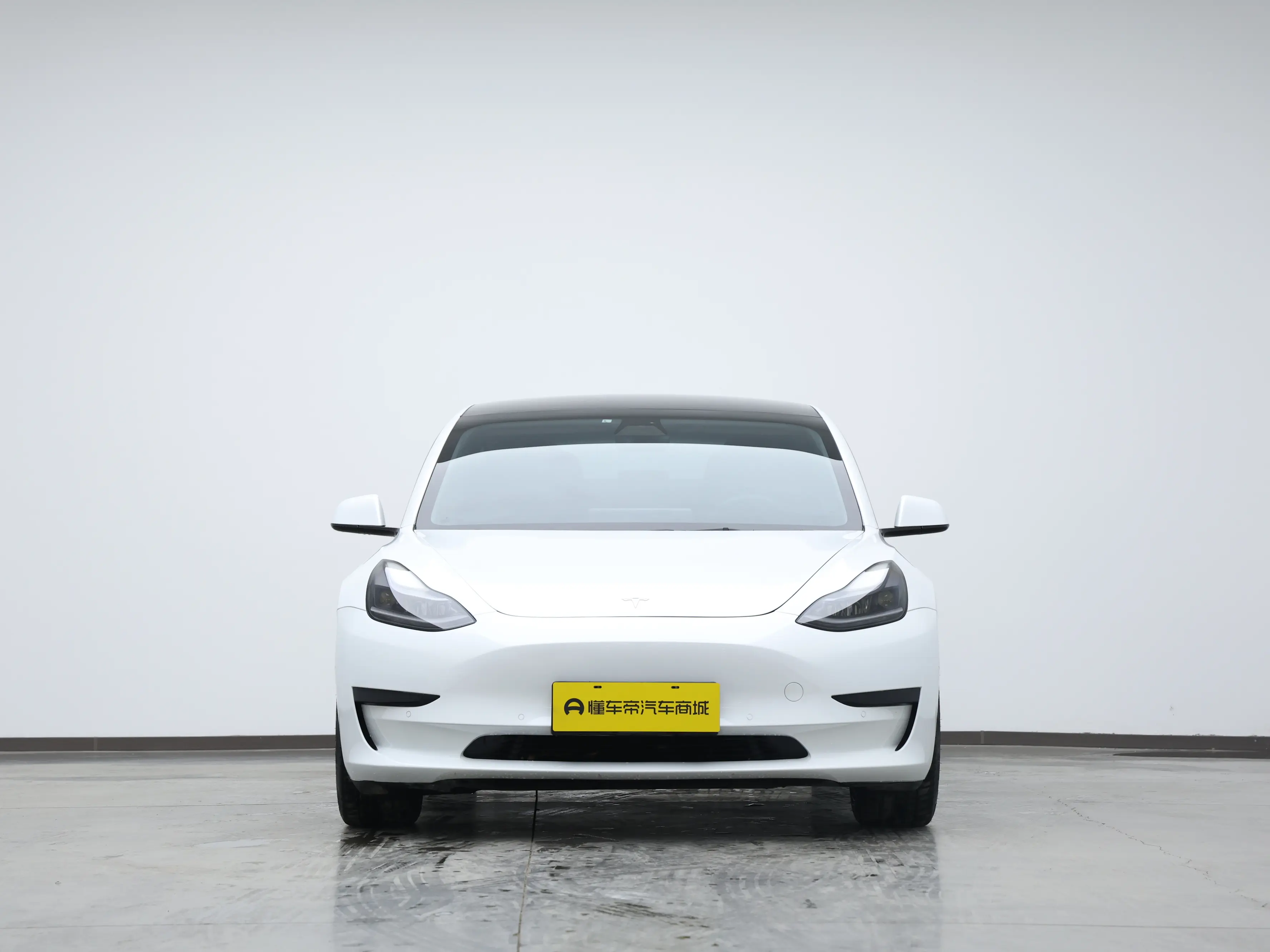 Tesla Model 3  из Китая