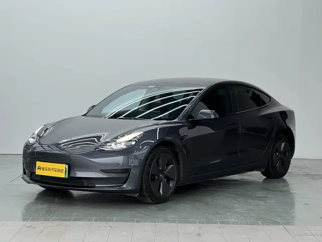 Tesla Model 3  из Китая