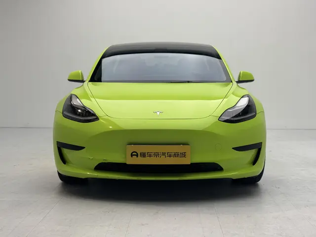 Tesla Model 3  из Китая