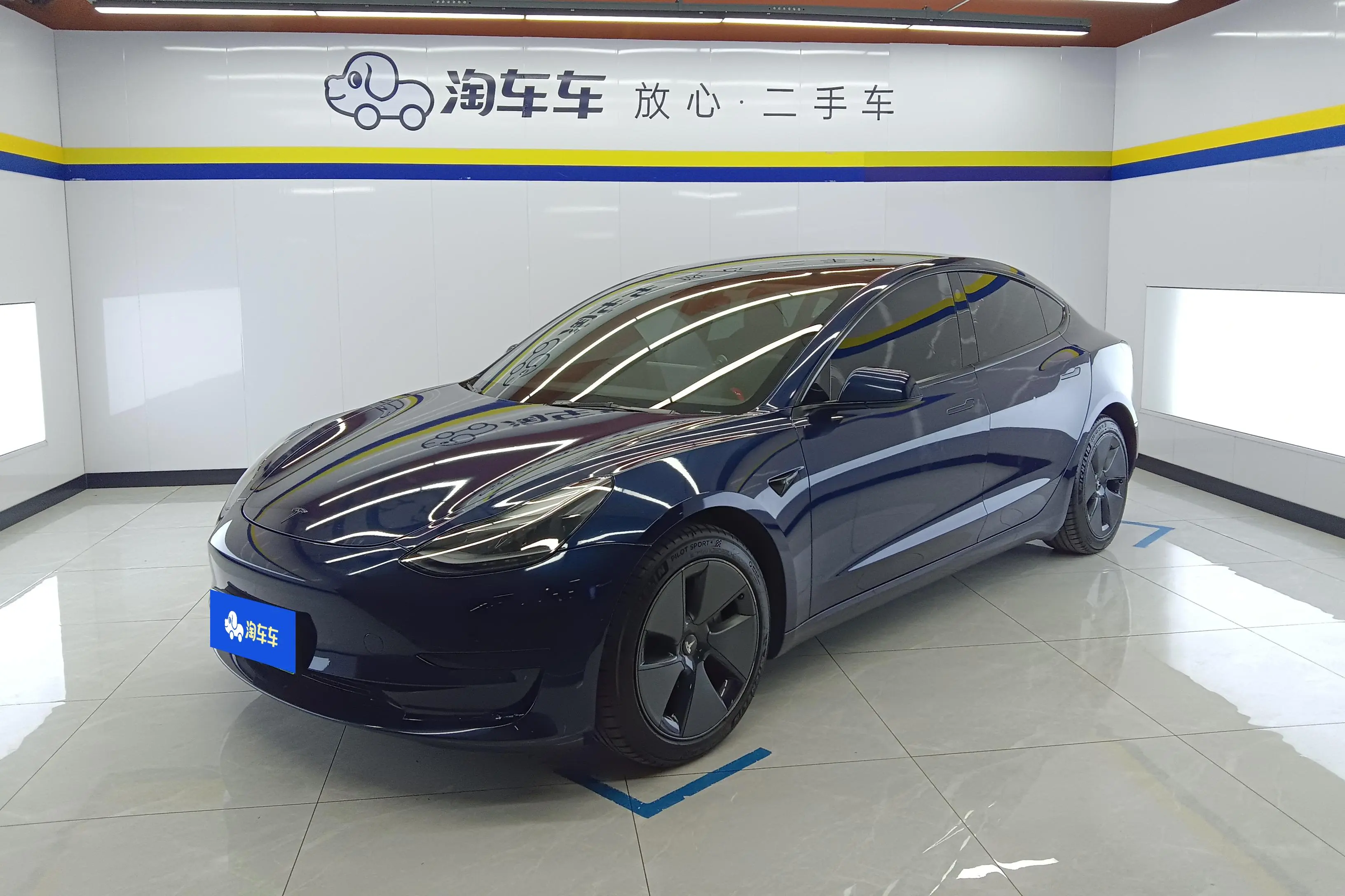 Tesla Model 3  из Китая