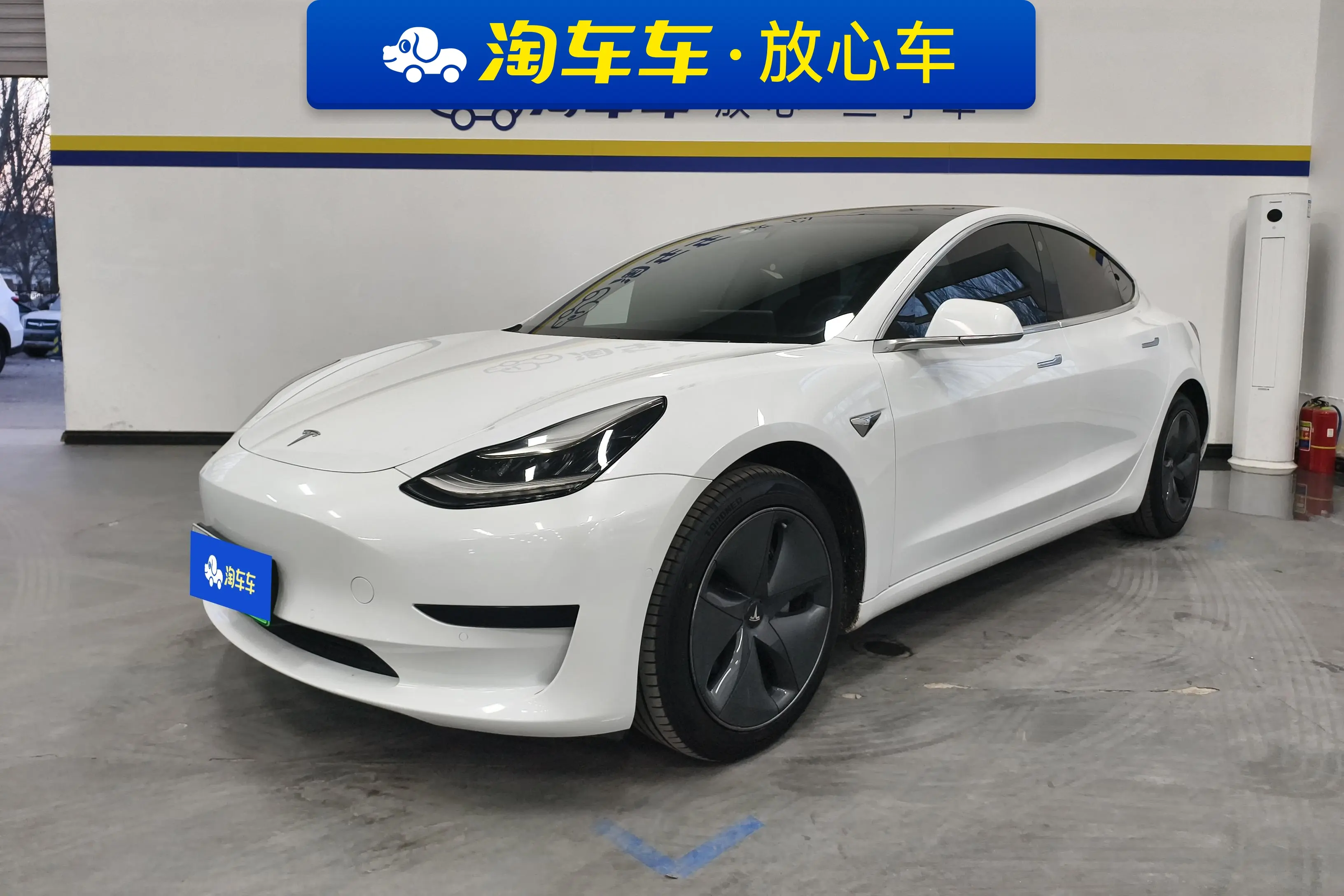 Tesla Model 3  из Китая