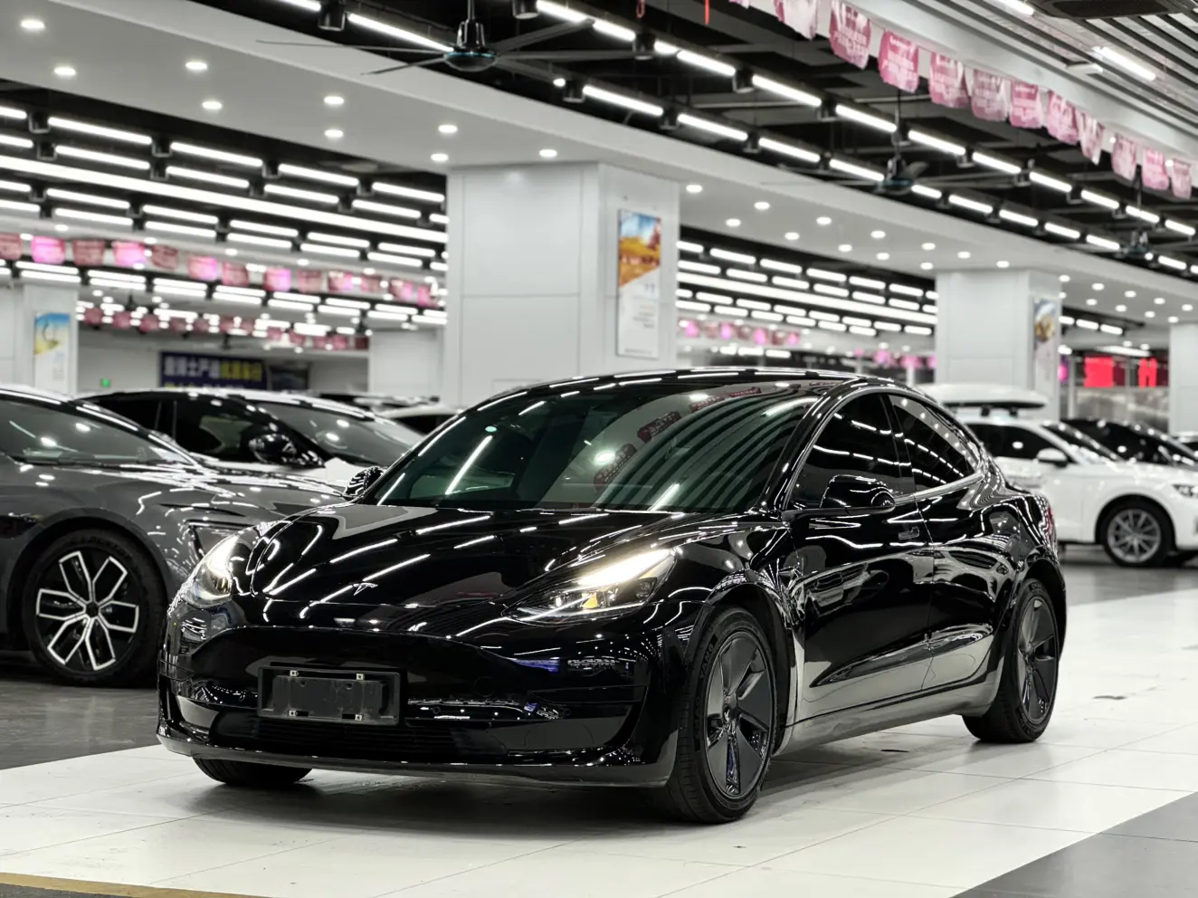 Tesla Model 3  из Китая