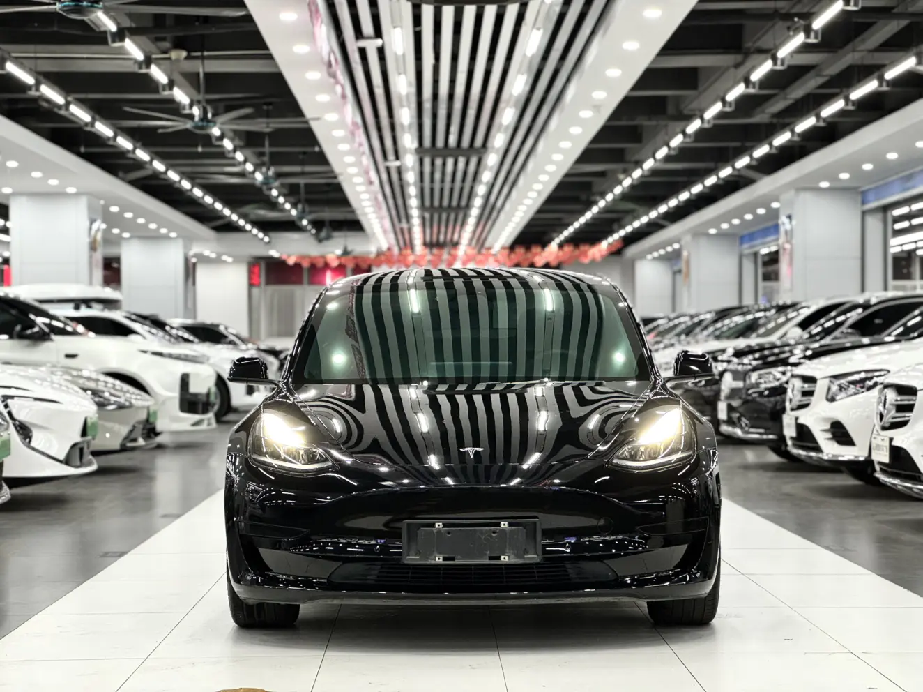 Tesla Model 3  из Китая