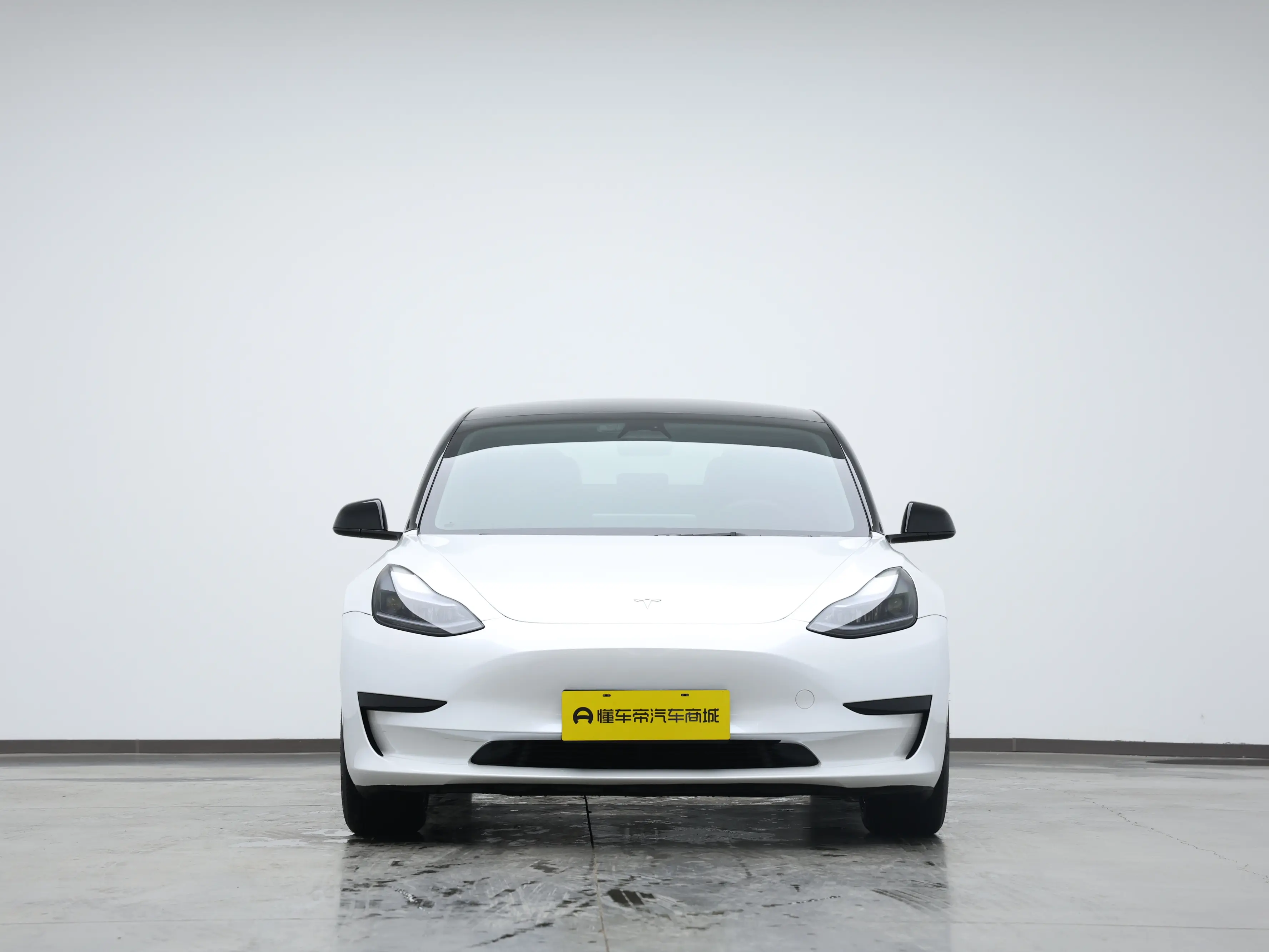 Tesla Model 3  из Китая