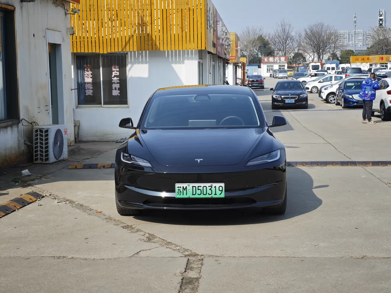 Tesla Model 3  из Китая