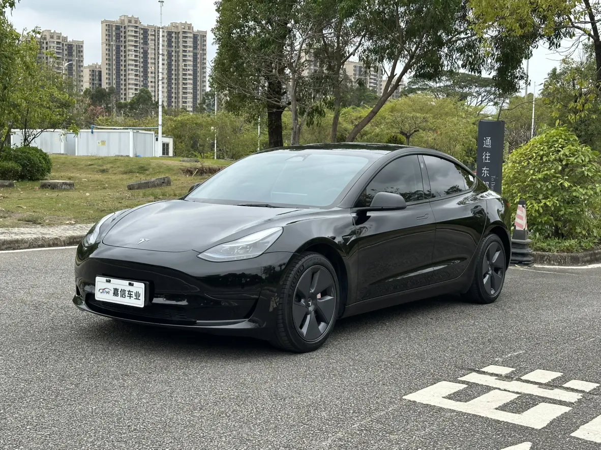 Tesla Model 3  из Китая