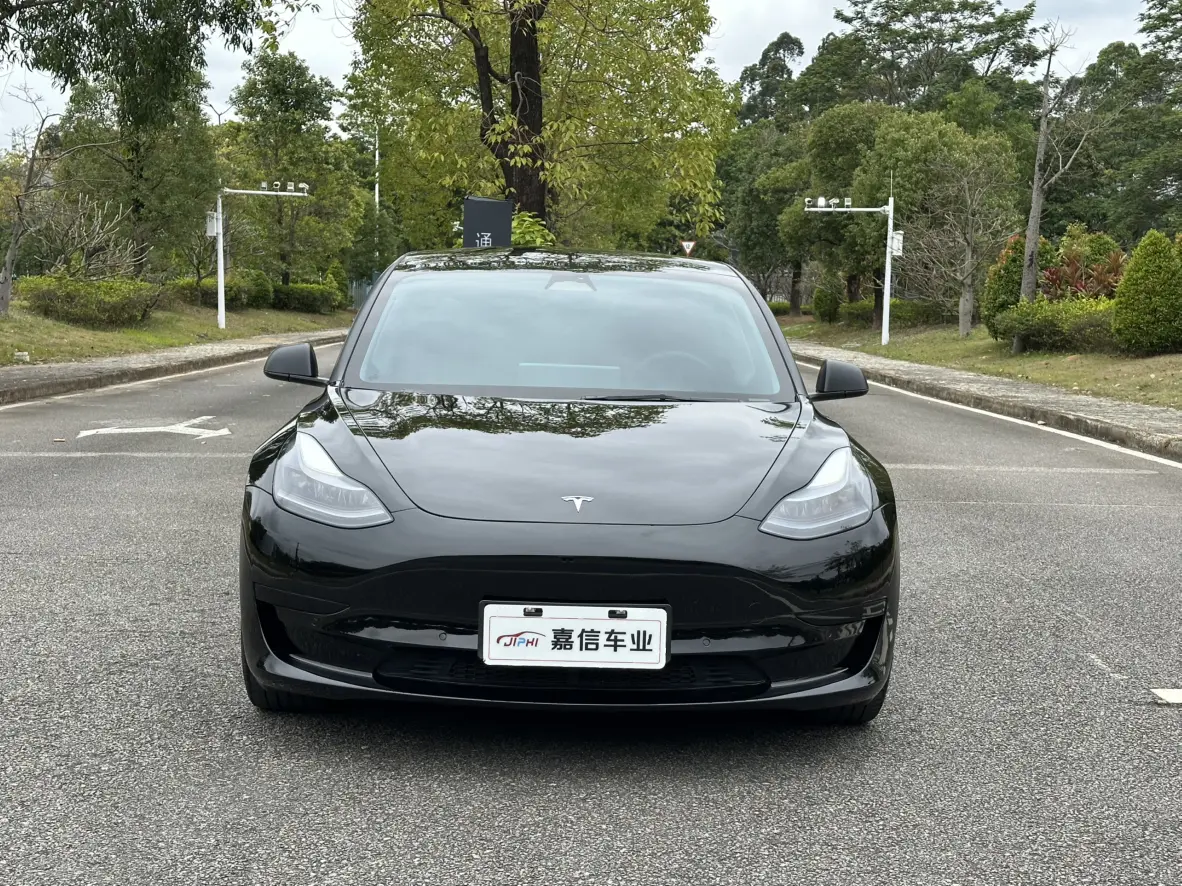 Tesla Model 3  из Китая