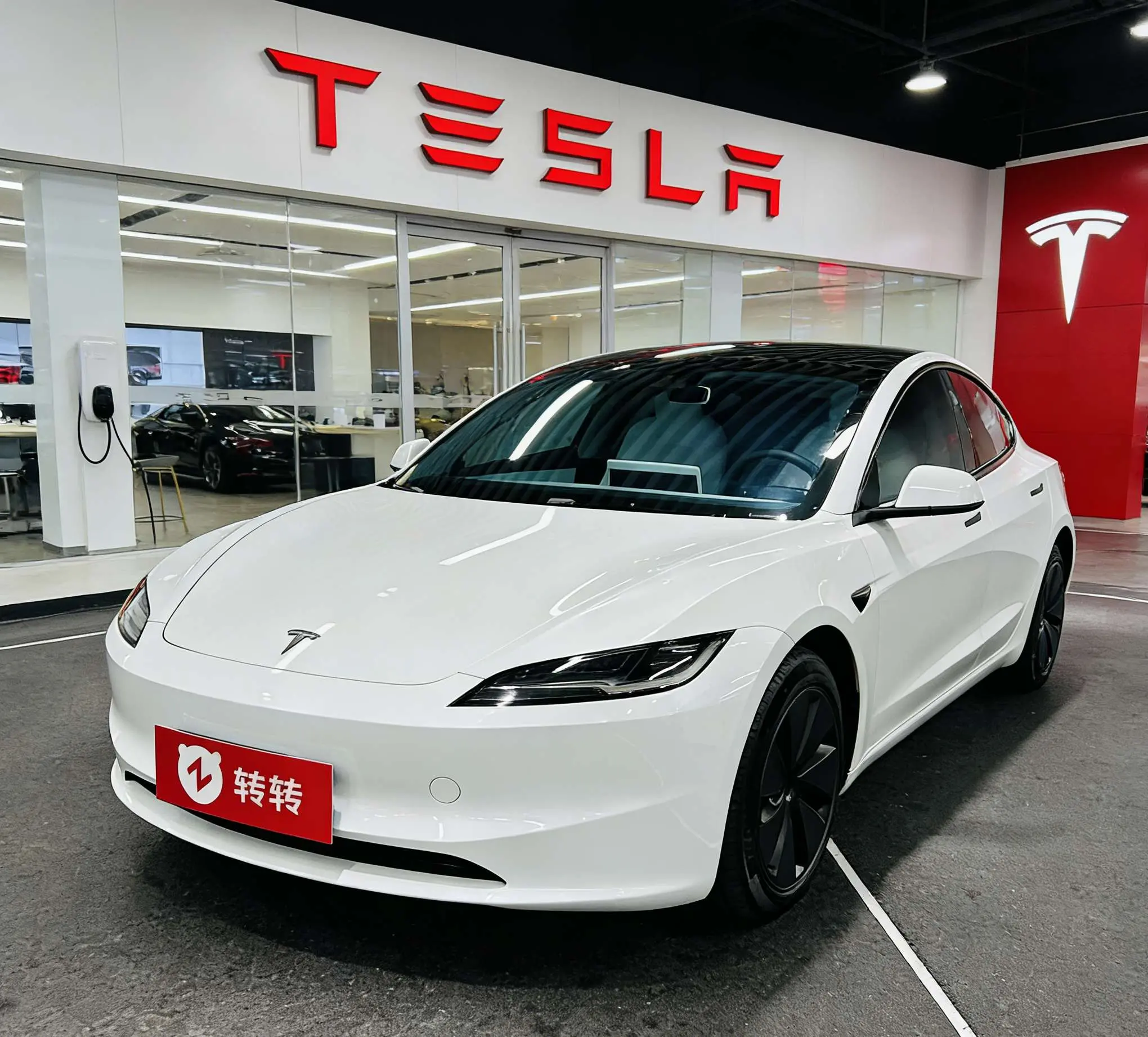 Tesla Model 3  из Китая