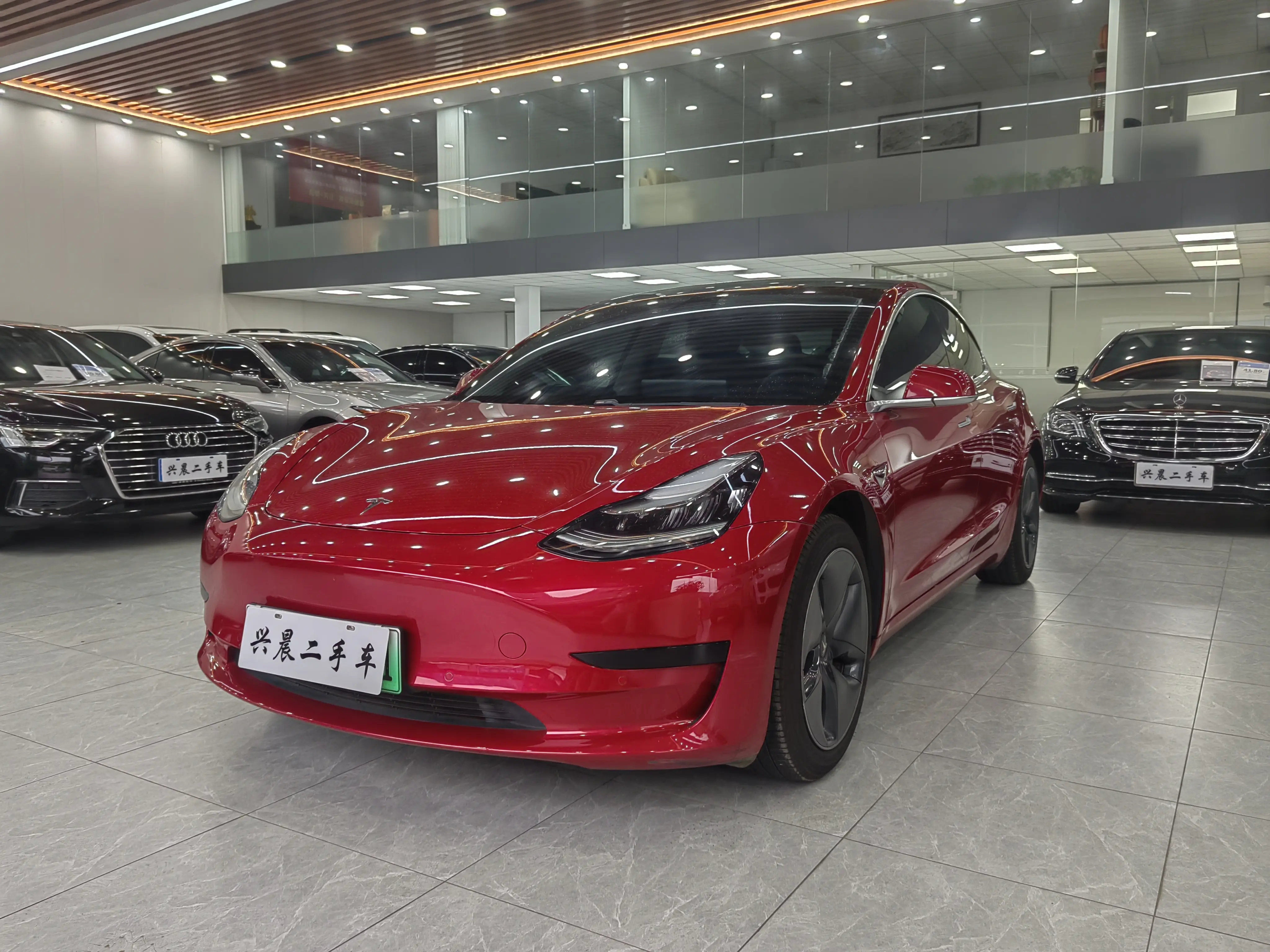 Tesla Model 3  из Китая