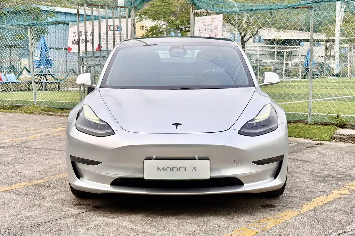 Tesla Model 3  из Китая