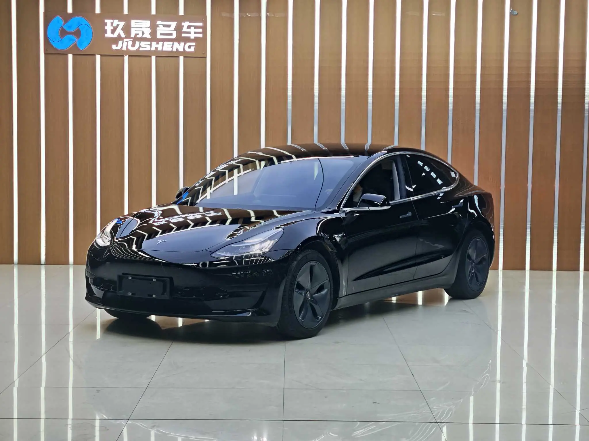 Tesla Model 3  из Китая