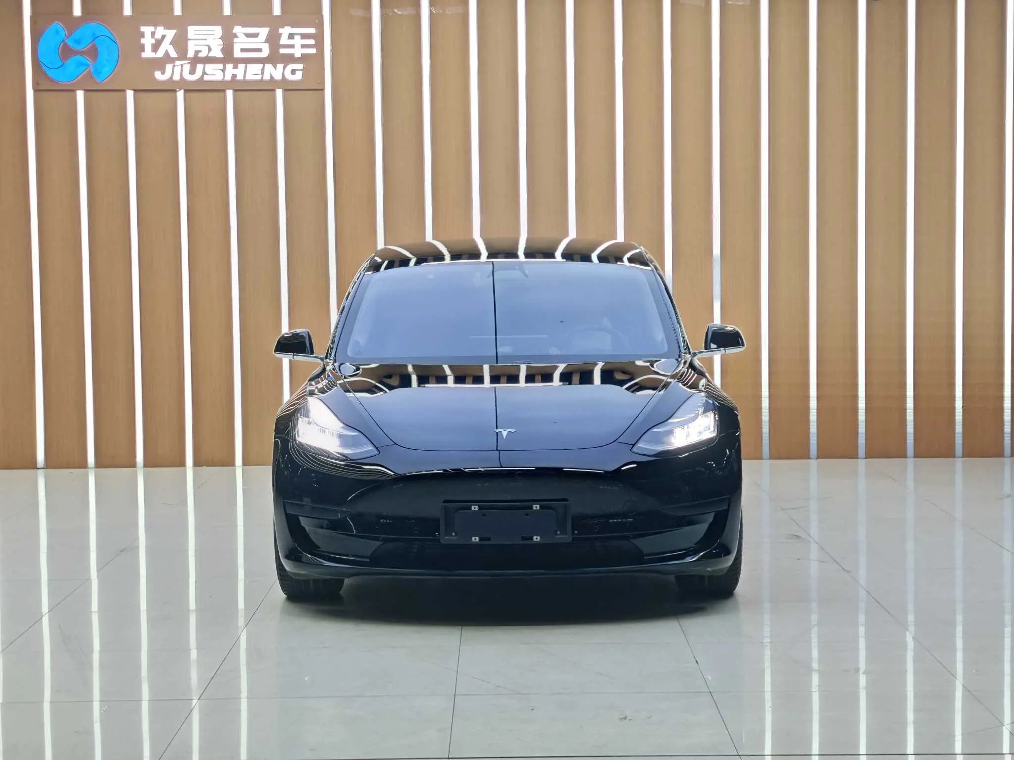 Tesla Model 3  из Китая