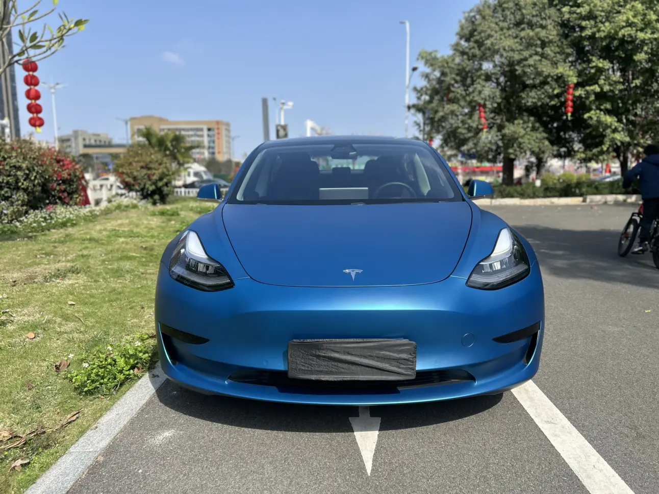 Tesla Model 3  из Китая