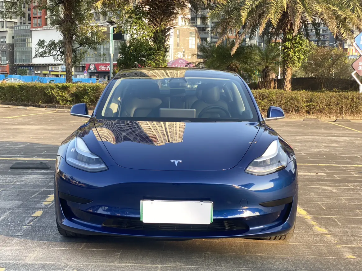 Tesla Model 3  из Китая
