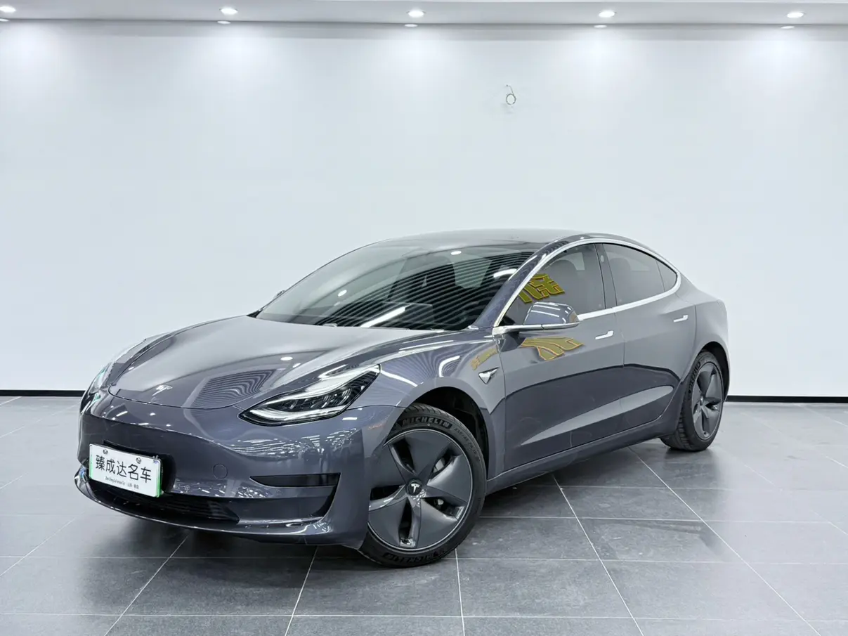 Tesla Model 3  из Китая