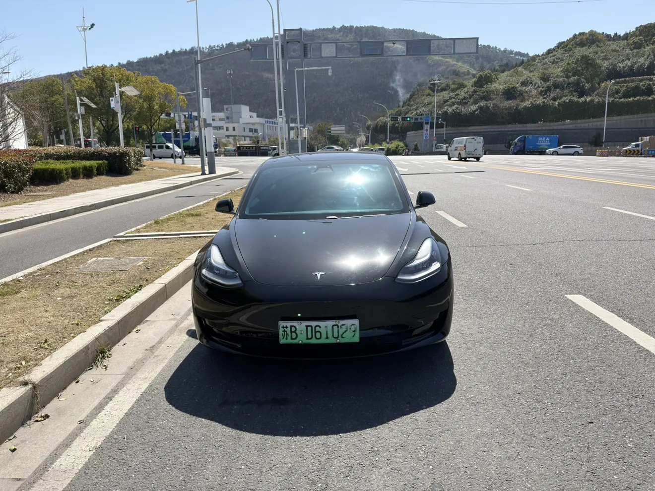 Tesla Model 3  из Китая