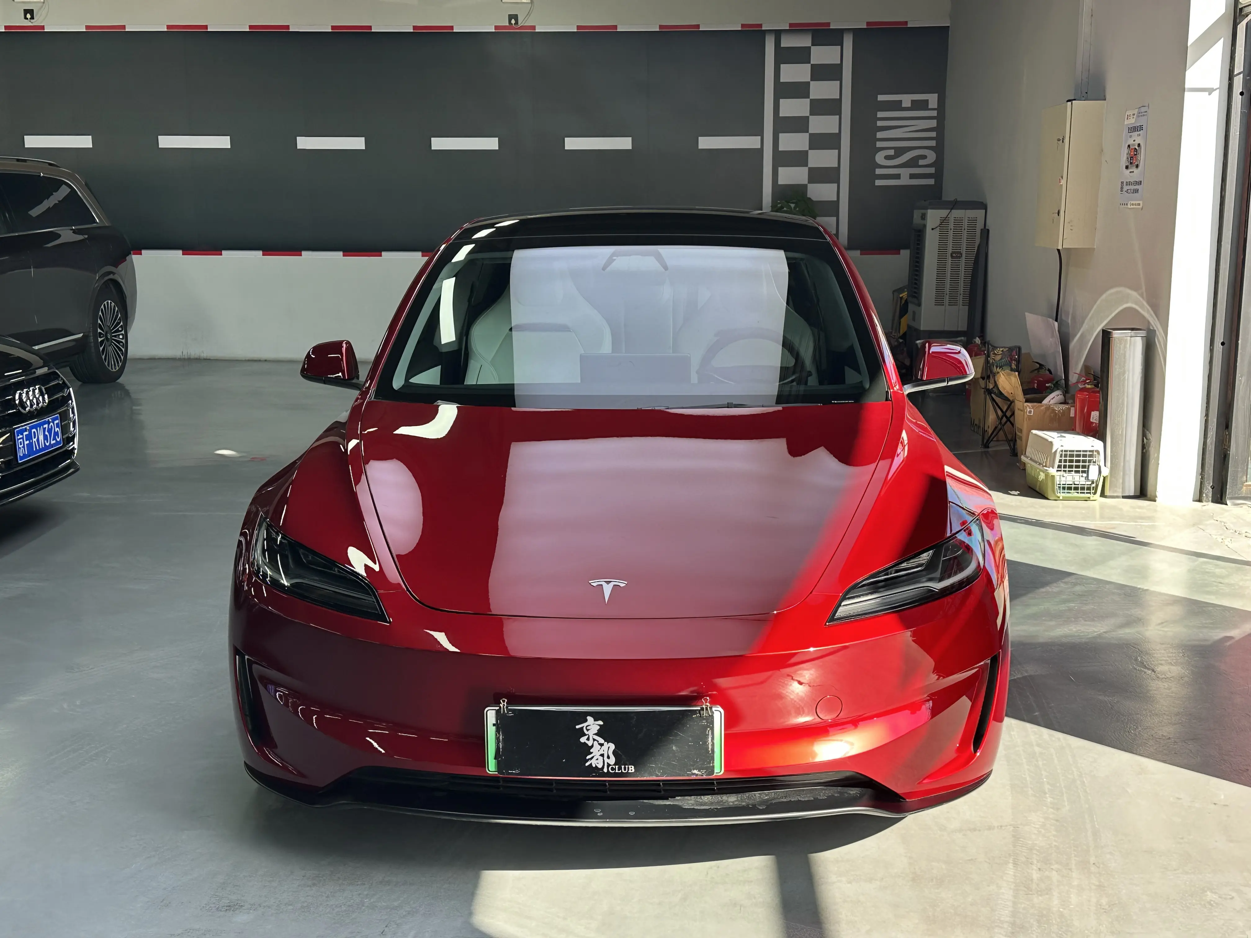 Tesla Model 3  из Китая