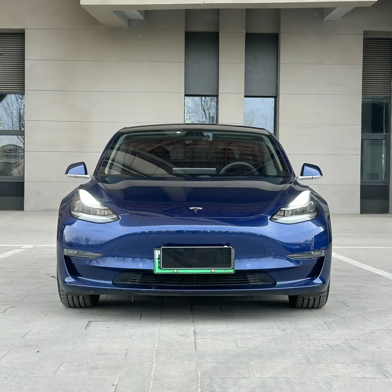 Tesla Model 3  из Китая
