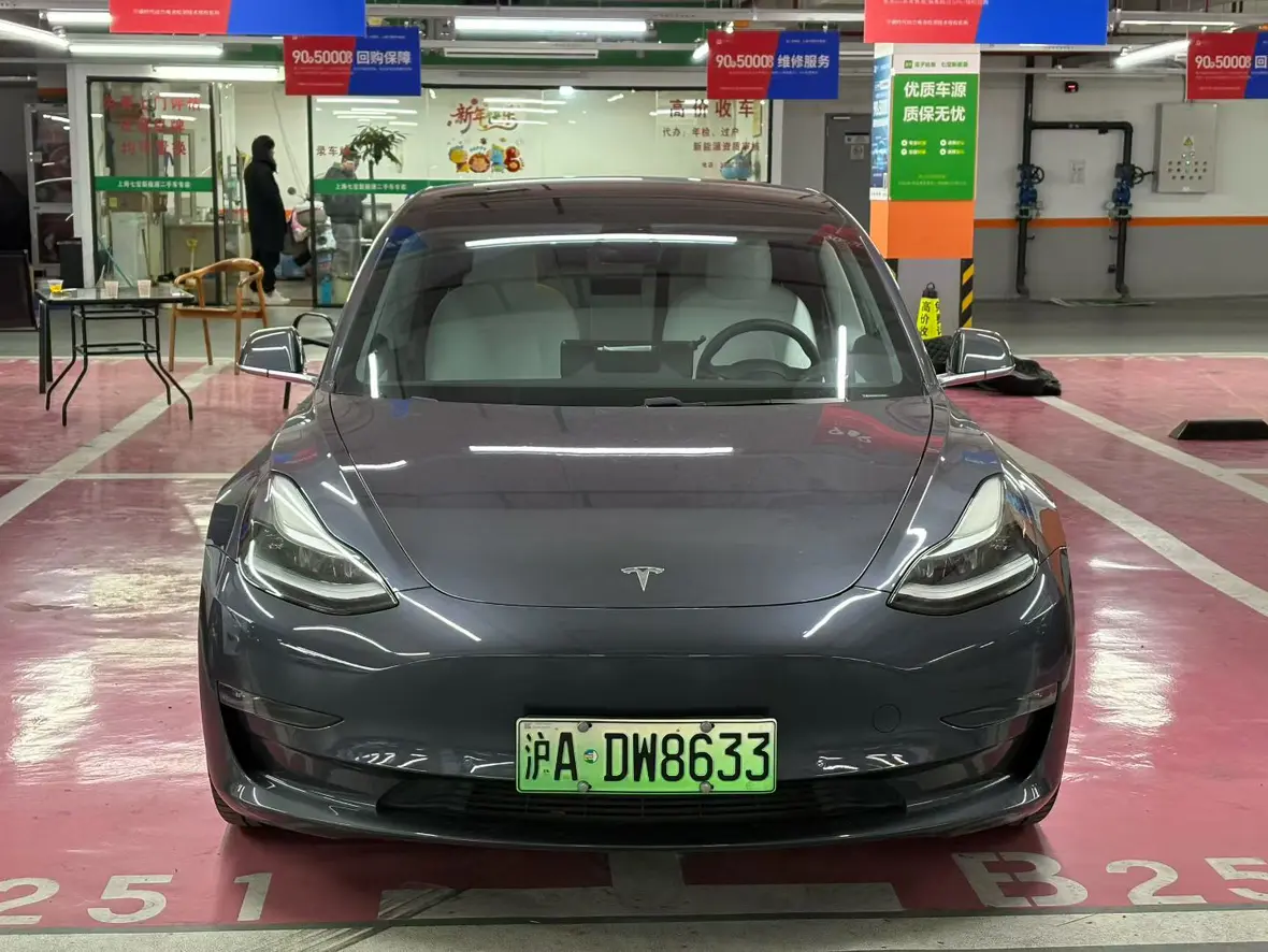 Tesla Model 3  из Китая