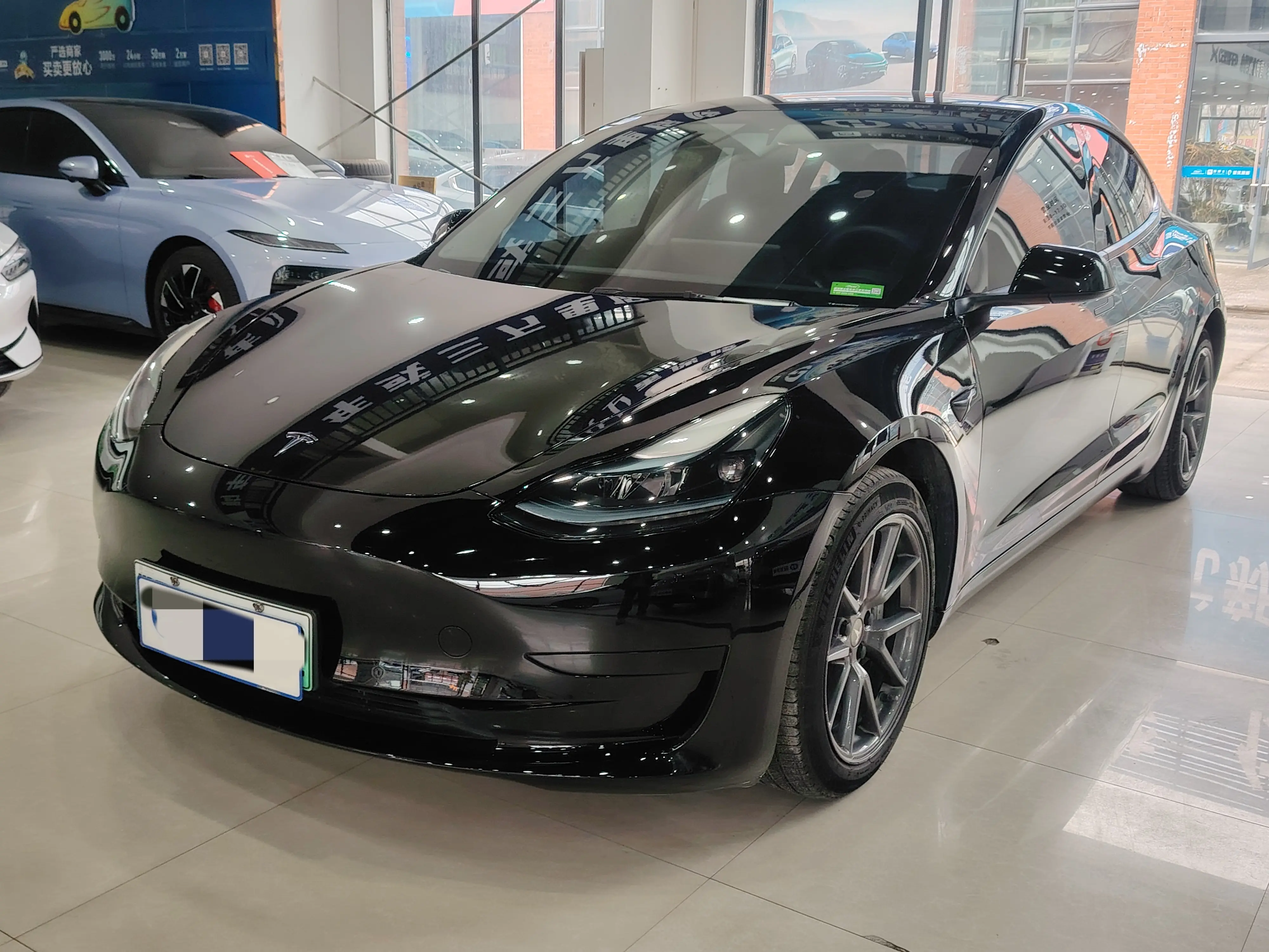 Tesla Model 3  из Китая