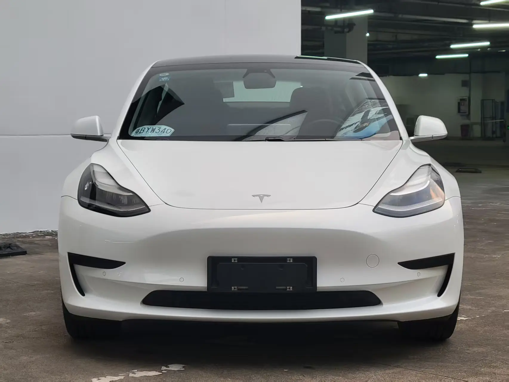 Tesla Model 3  из Китая