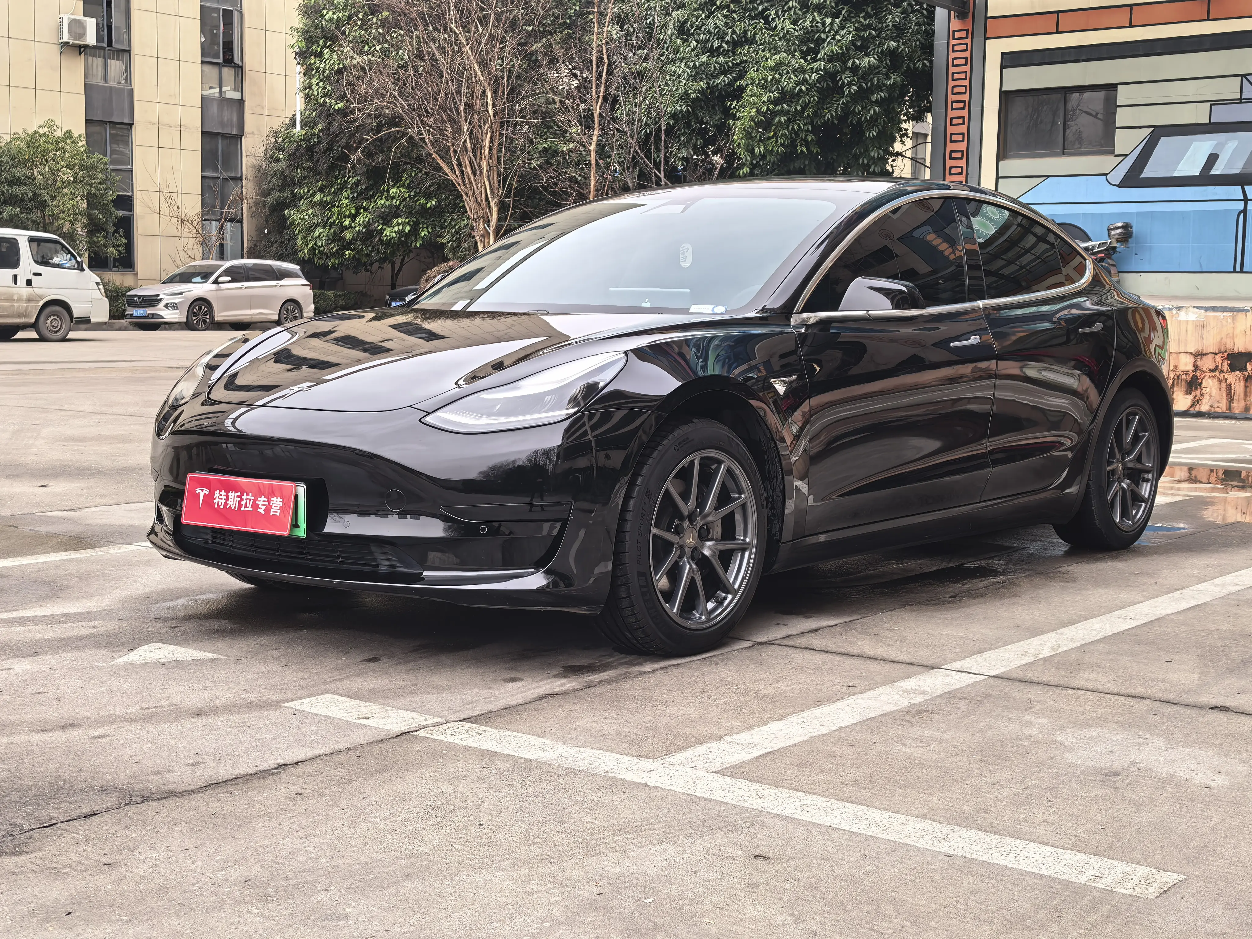 Tesla Model 3  из Китая