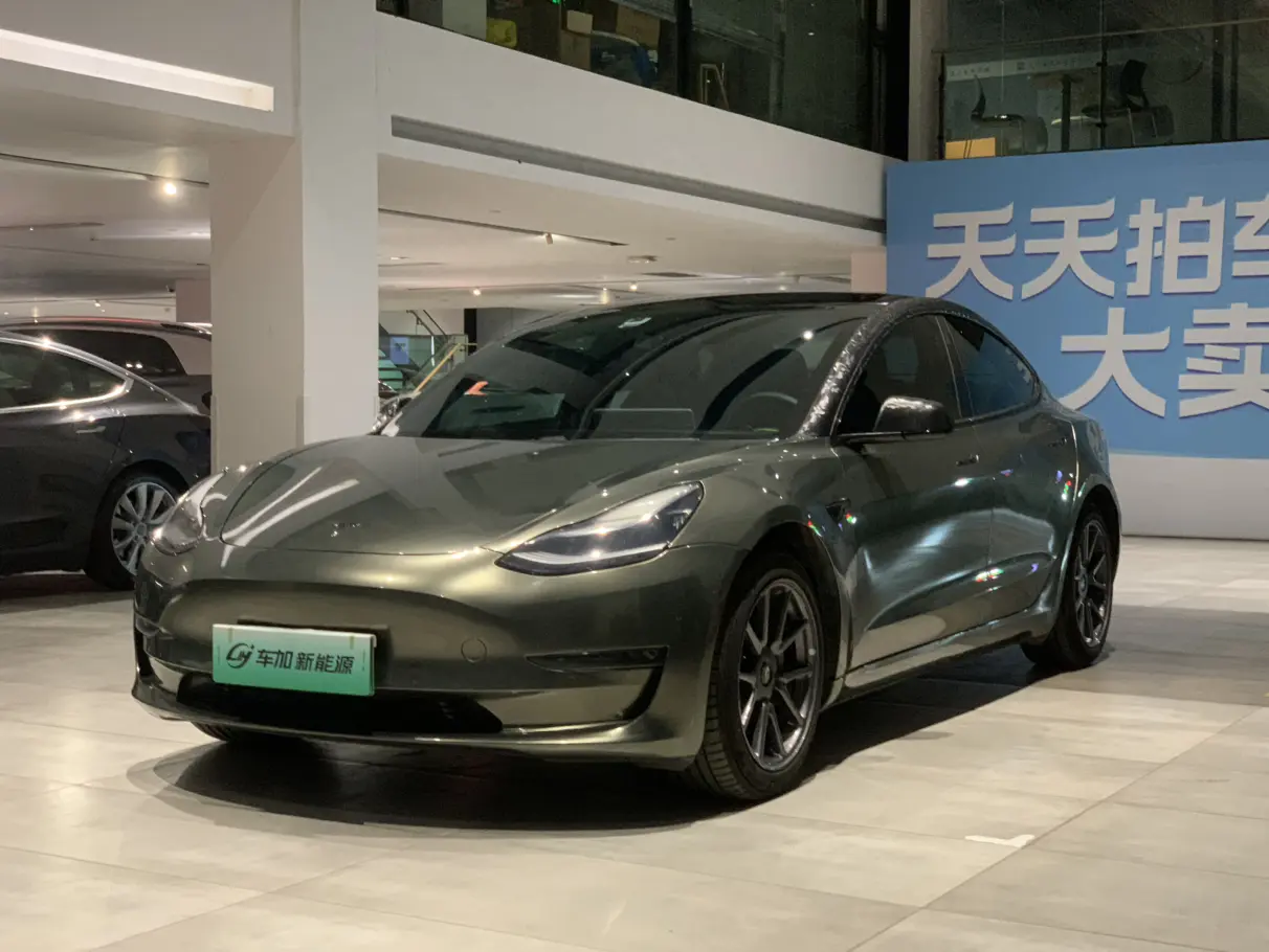 Tesla Model 3  из Китая