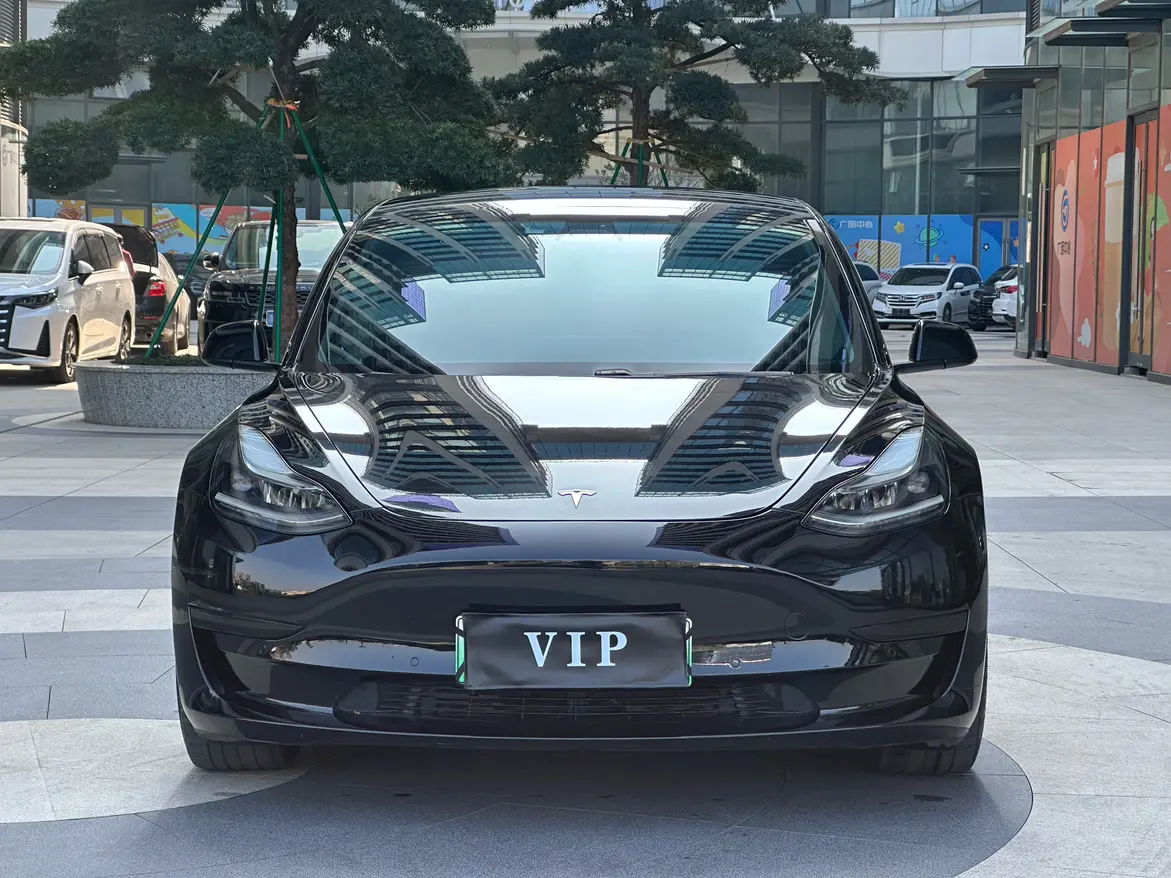 Tesla Model 3  из Китая