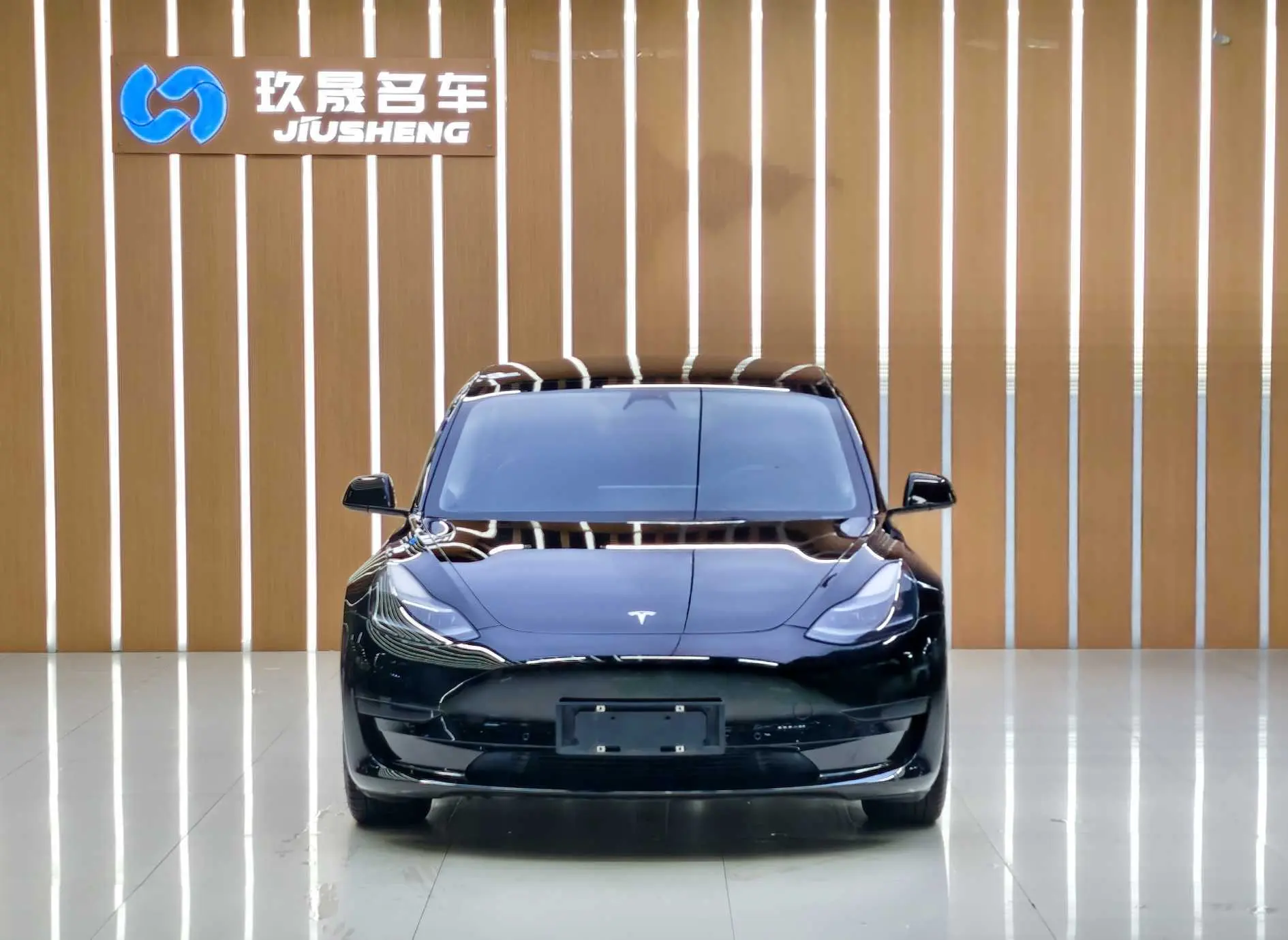 Tesla Model 3  из Китая