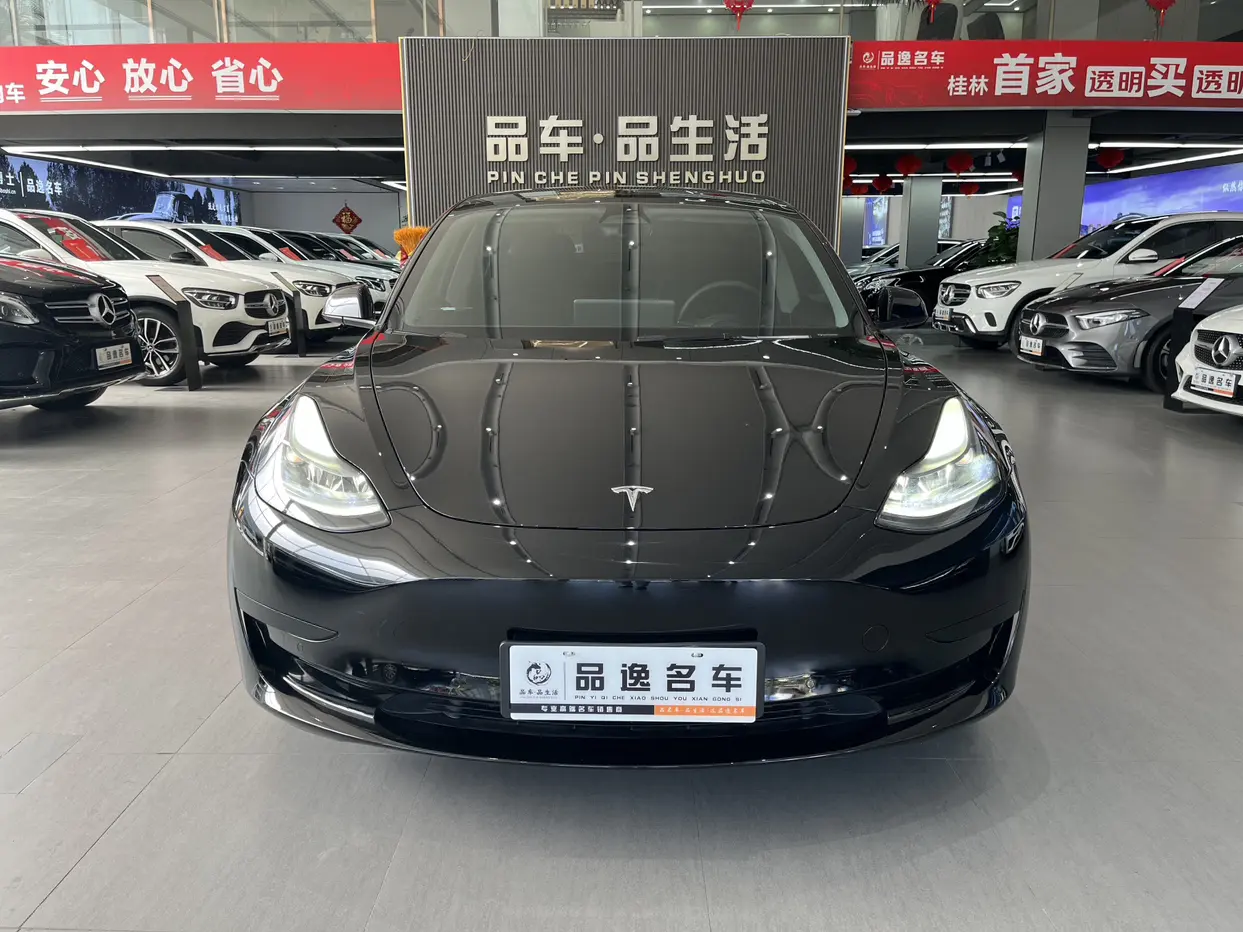 Tesla Model 3  из Китая