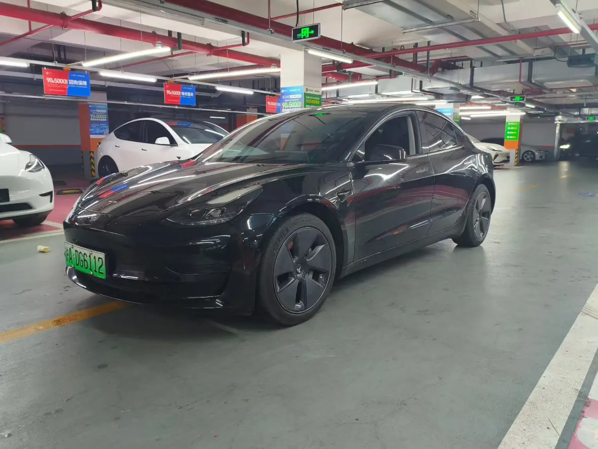 Tesla Model 3  из Китая