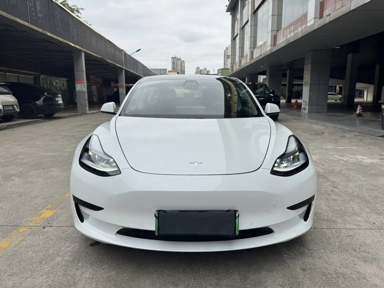 Tesla Model 3  из Китая