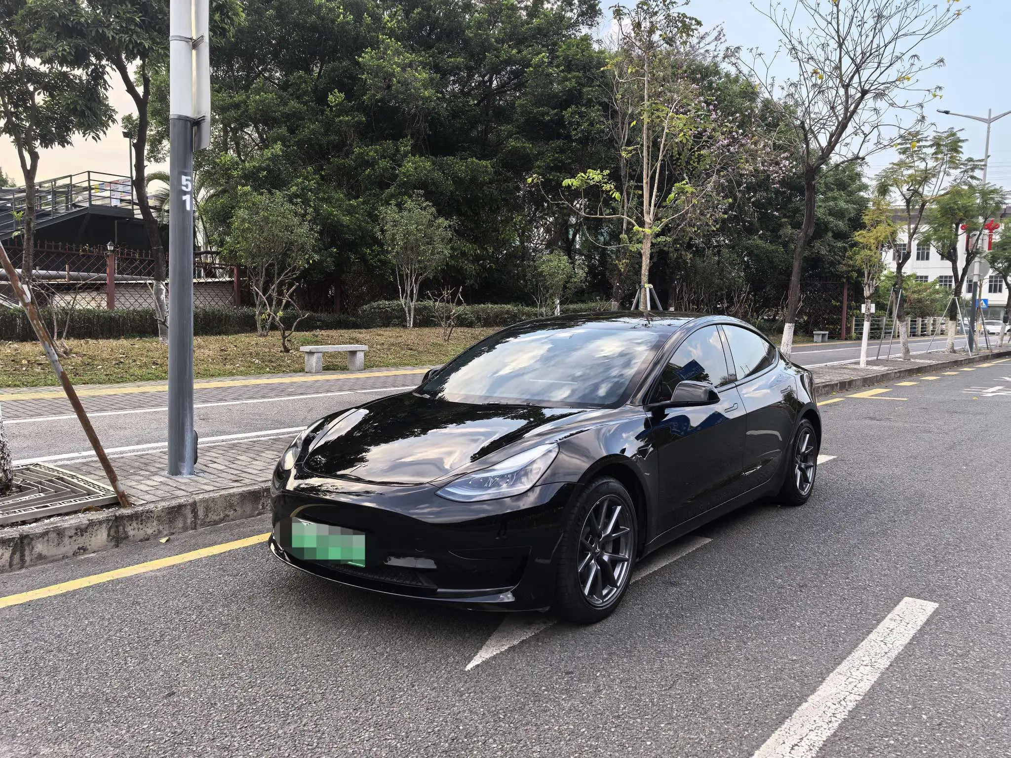 Tesla Model 3  из Китая