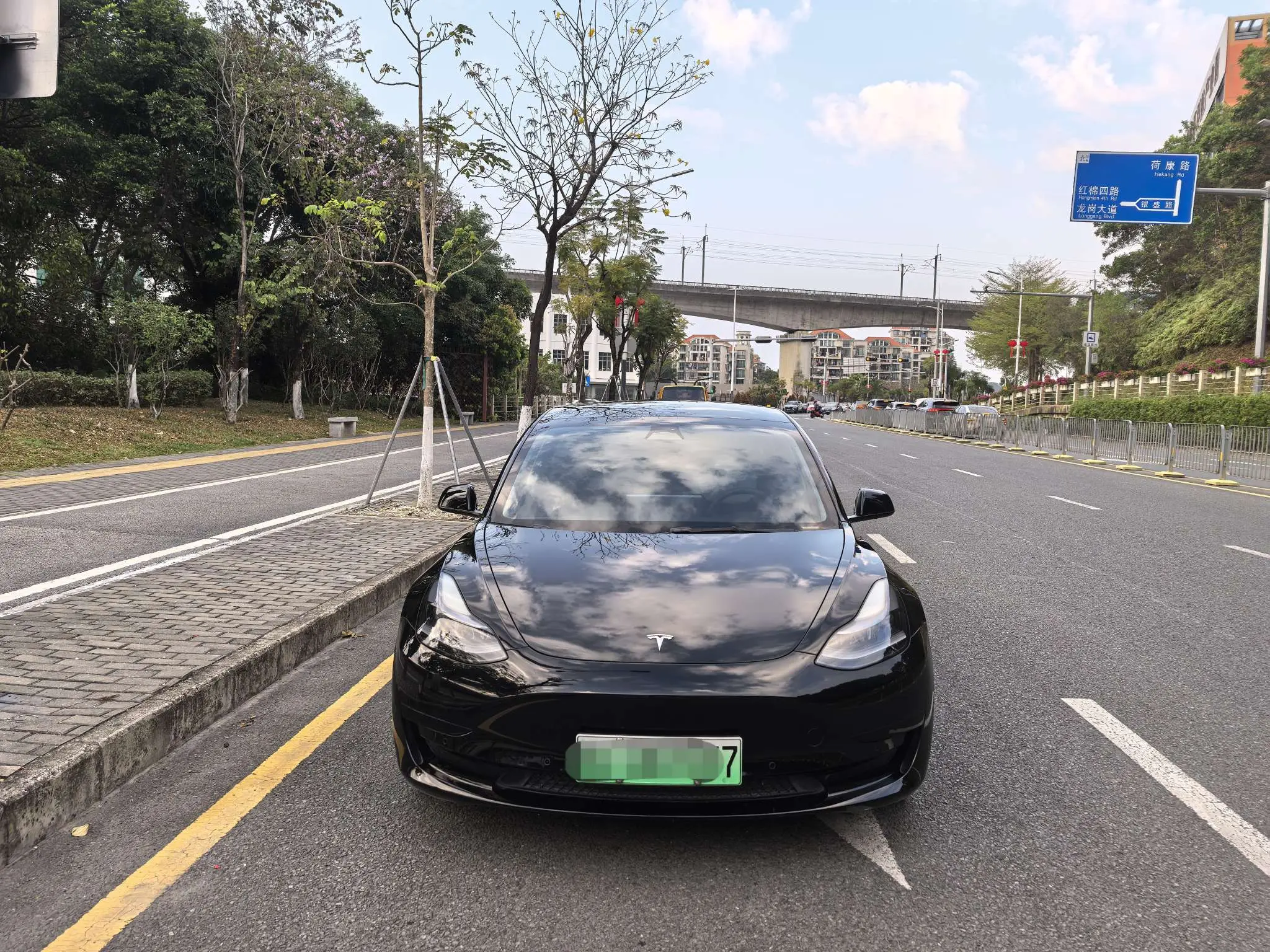 Tesla Model 3  из Китая