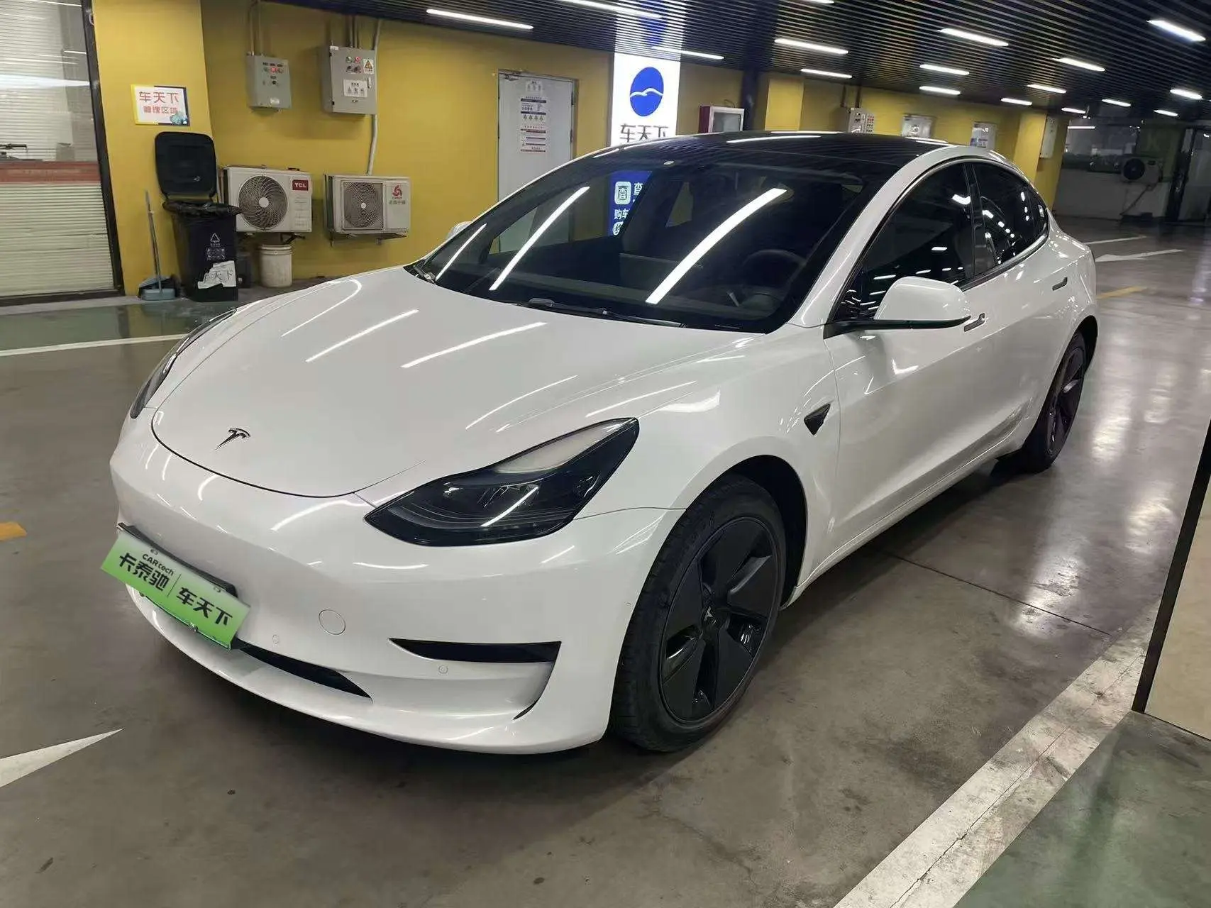 Tesla Model 3  из Китая